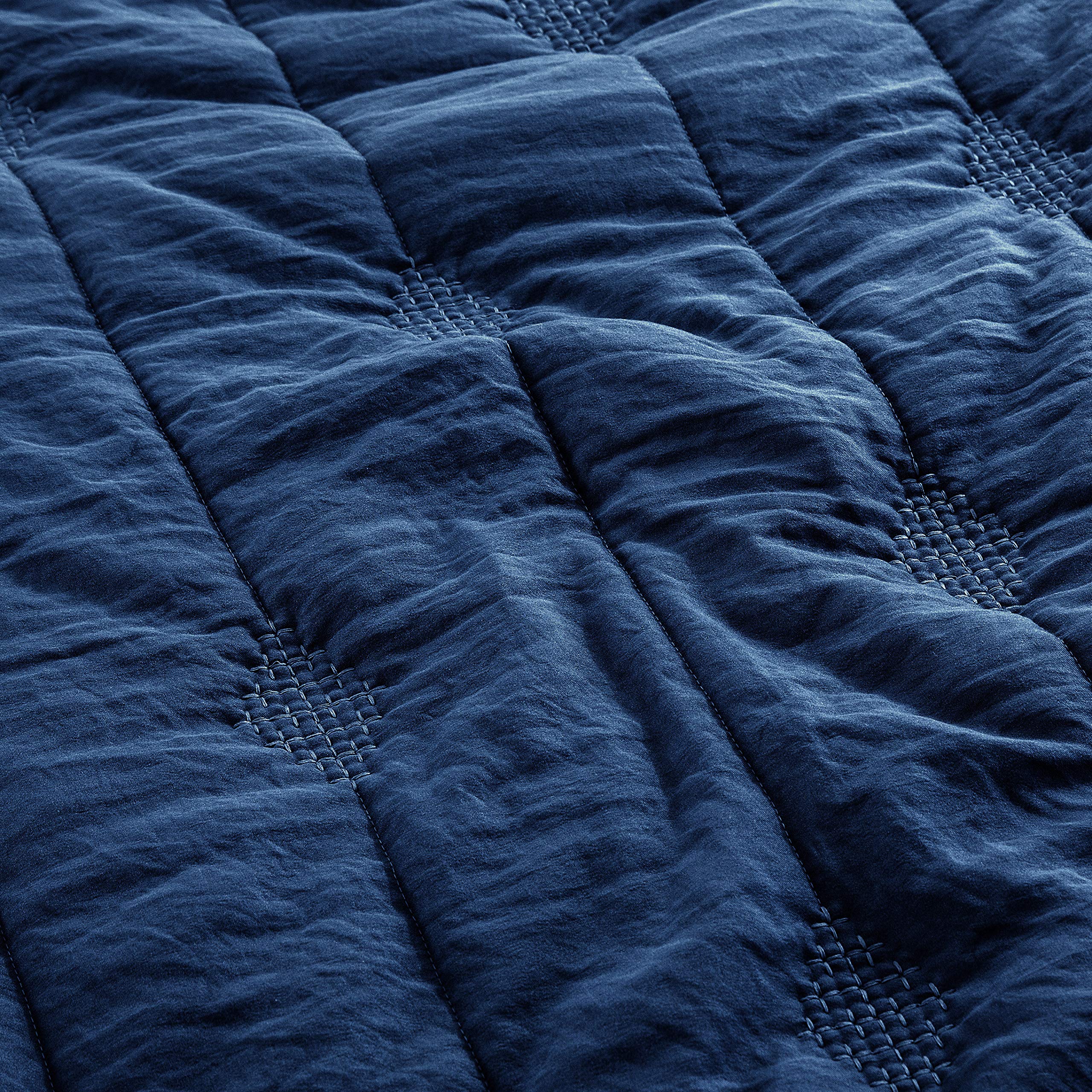 King Size Quilt Bedding Set - Lightweight Breathable & Ultra Soft Allover Geometric Diamond Stitched Embroidery, Navy Blue Comforter for All Seasons | Perfect for Master Bedroom, Guest Room & Cozy Home Decor