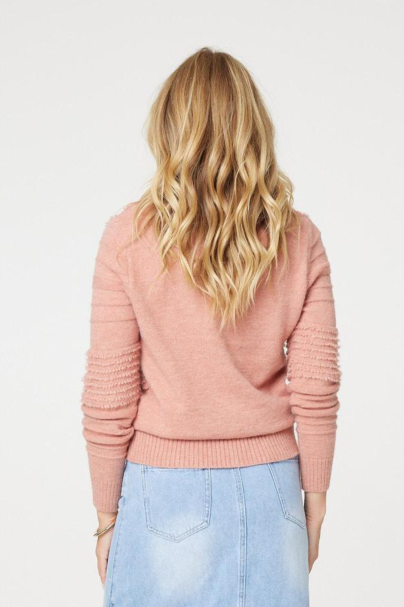 Premium Pink Knitwear for Women - Soft & Stylish Sweater | Cozy Winter Fashion | Perfect for Casual Outings & Office Wear