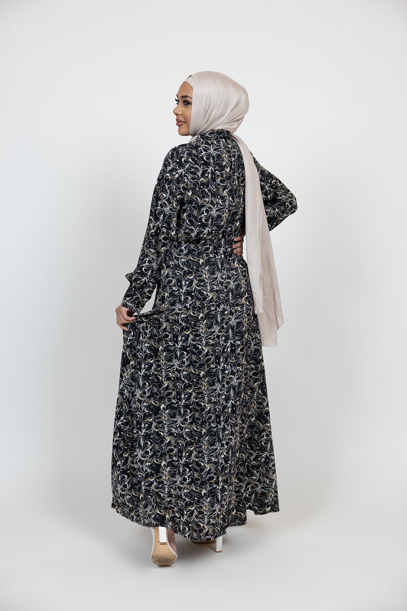 Fernanda Maxi Dress for Women - Flowy Summer Long Dress with Pockets, Boho Chic Beach Dress for Vacation, Party & Casual Wear