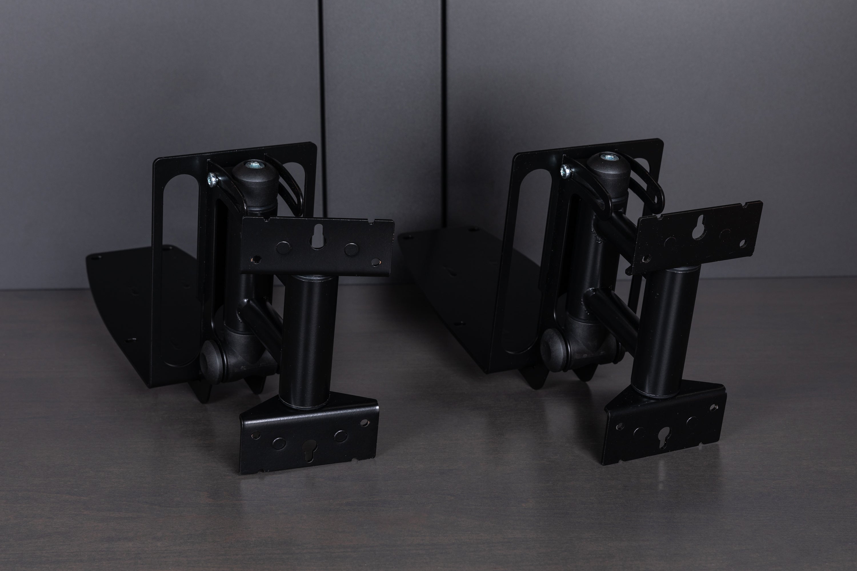 DynAudio WSB1 Wall Mount Speaker Bracket - Heavy Duty Universal Mount for Bookshelf & Surround Sound Speakers - Perfect for Home Theater & Studio Setup