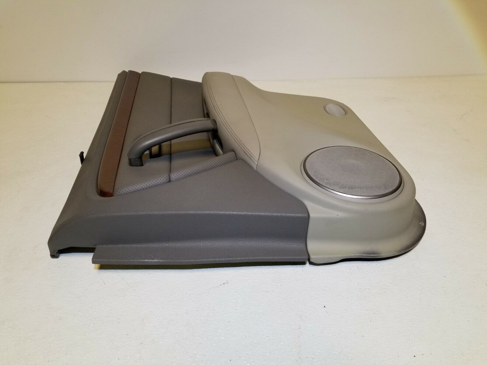 2005-2008 Acura RL Rear Passenger Door Trim Panel - Genuine OEM Replacement Part for Interior Door Repair | Perfect for Car Restoration & DIY Auto Maintenance