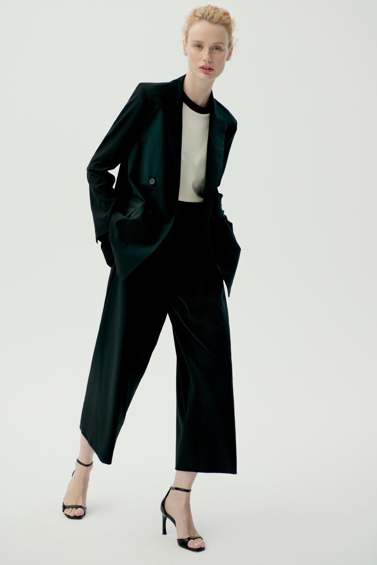 Elena Travel Culotte Pants - OrigamiTech Wrinkle-Free Black Wide Leg Pants for Women | Perfect for Business Trips, Vacations & Casual Wear