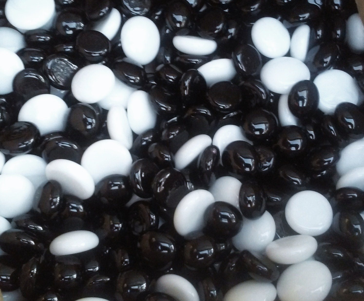 3 LB Black & White Mix Glass Gems for Vase Fillers - Decorative Stones for Home, Wedding & Event Decor - Creative Stuff Glass