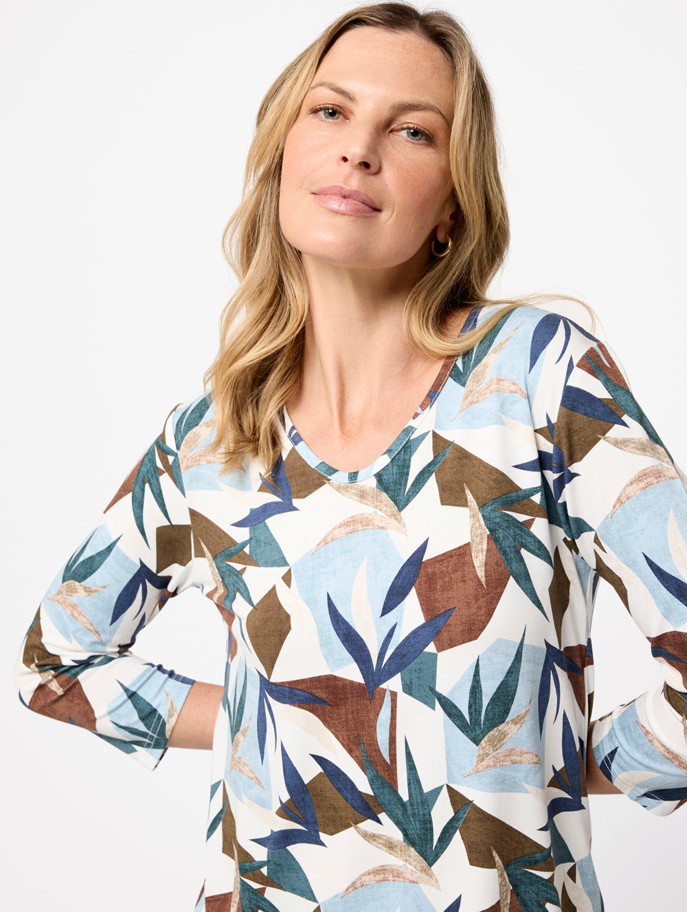 Jasmyn Women's 3/4 Sleeve Casual T-Shirt - Soft Cotton Blouse for Everyday Wear, Office & Outings