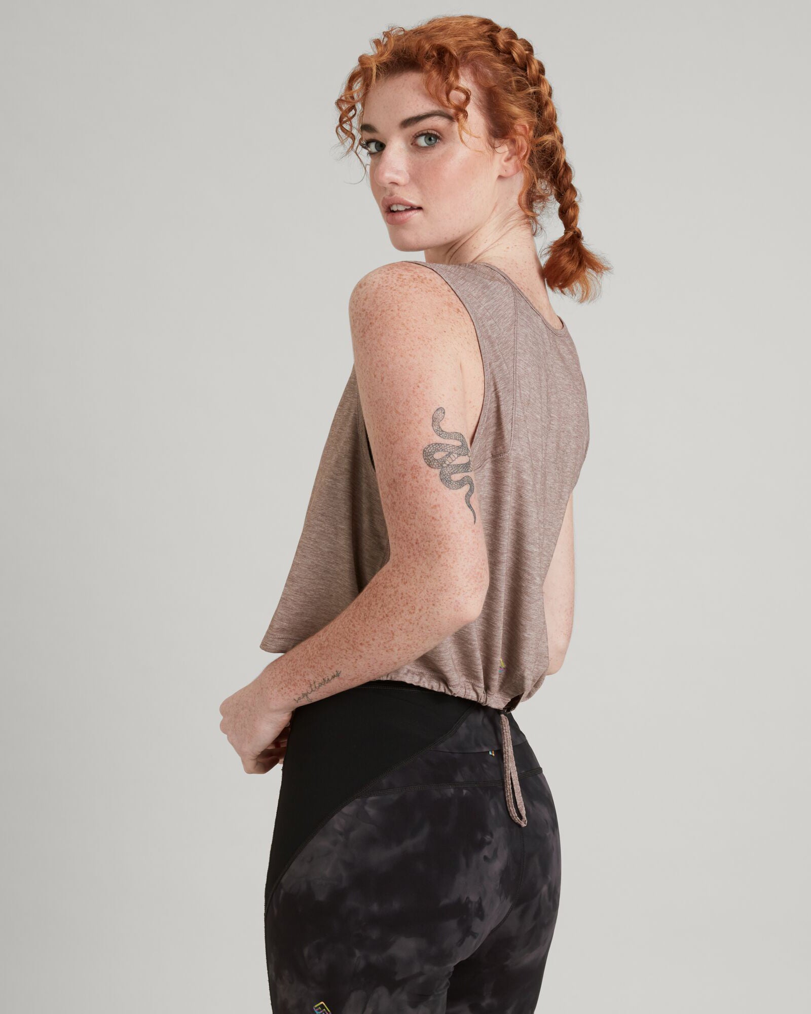 WELL.DER.NESS Women's Casual Ribbed Tank Top - Breathable Summer Cami for Workout, Yoga & Everyday Wear in Taupe