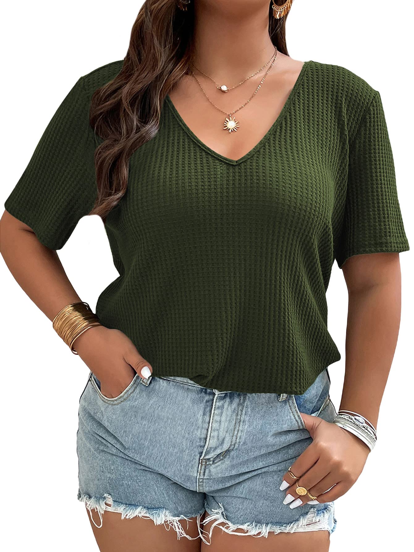 WDIRARA Women's Plus Size V Neck Short Sleeve T-Shirt - Soft Waffle Knit Casual Top for Everyday Wear | Perfect for Work, Weekend & Layering