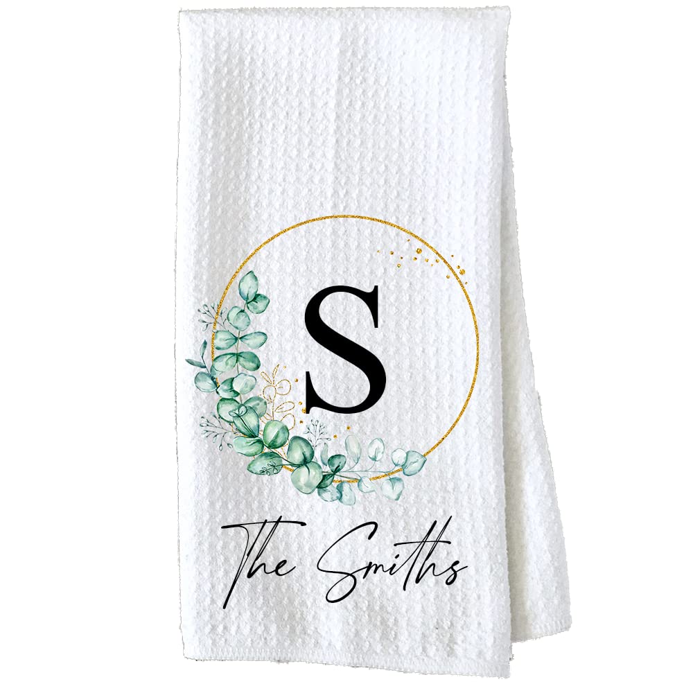 Custom Monogram Kitchen Towel with Wreath Design | Personalized Family Name Dish Towel | Handcrafted Tea Towel for Kitchen Decor | Perfect Housewarming Gift for New Homeowners | Ideal for Everyday Use and Special Occasions