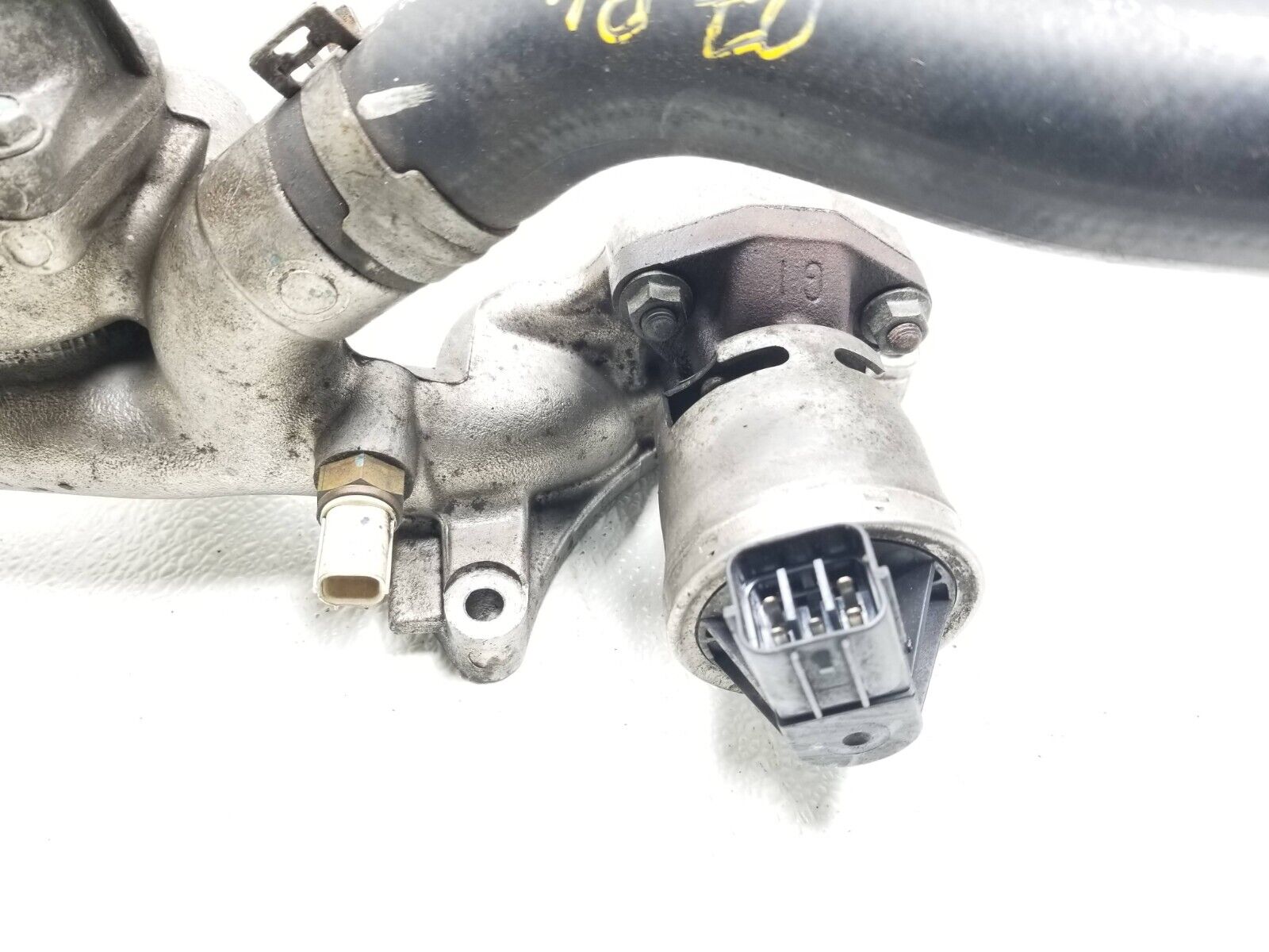 05-08 Acura RL 3.5L EGR Valve & Thermostat Housing OEM Replacement - Perfect for Engine Cooling System Maintenance & Performance Upgrade