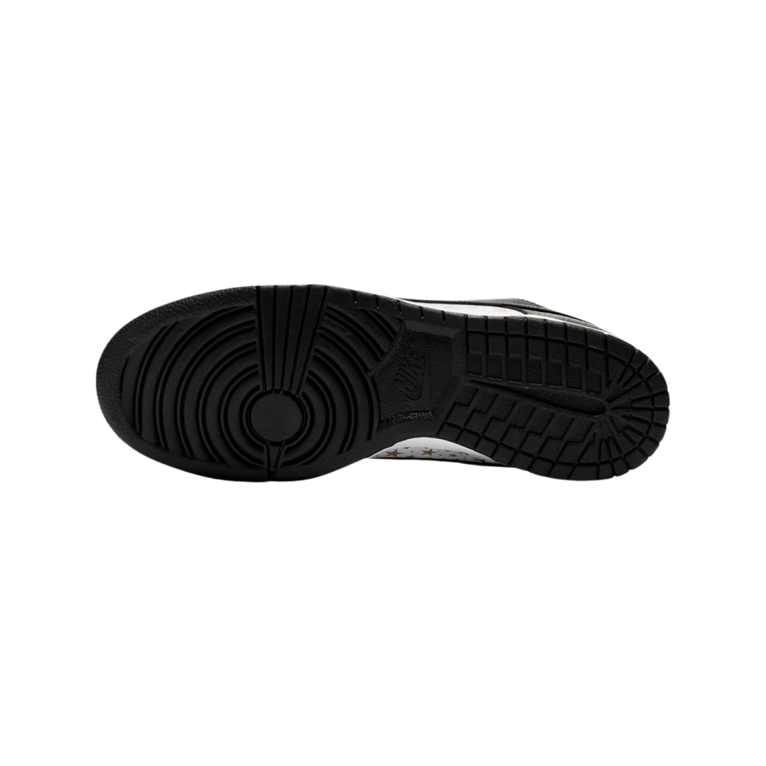 Nike SB Dunk Low Supreme Stars White Black Metallic Gold Sneakers (2021) - Men's Skateboarding Shoes for Streetwear & Casual Fashion