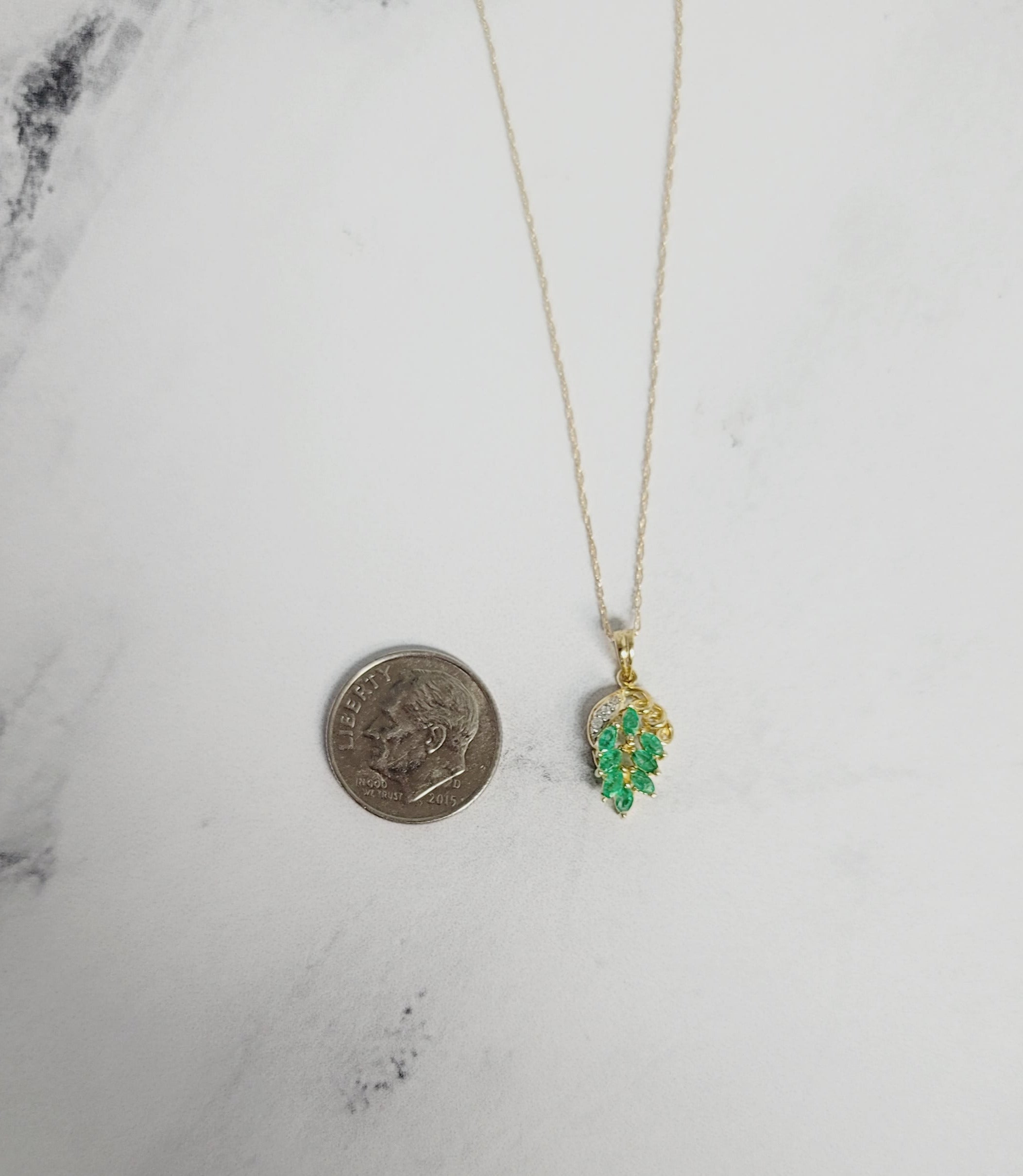 14K Yellow Gold Emerald Grape Cluster Necklace - Elegant Vintage Jewelry for Women, Perfect for Weddings, Parties & Special Occasions
