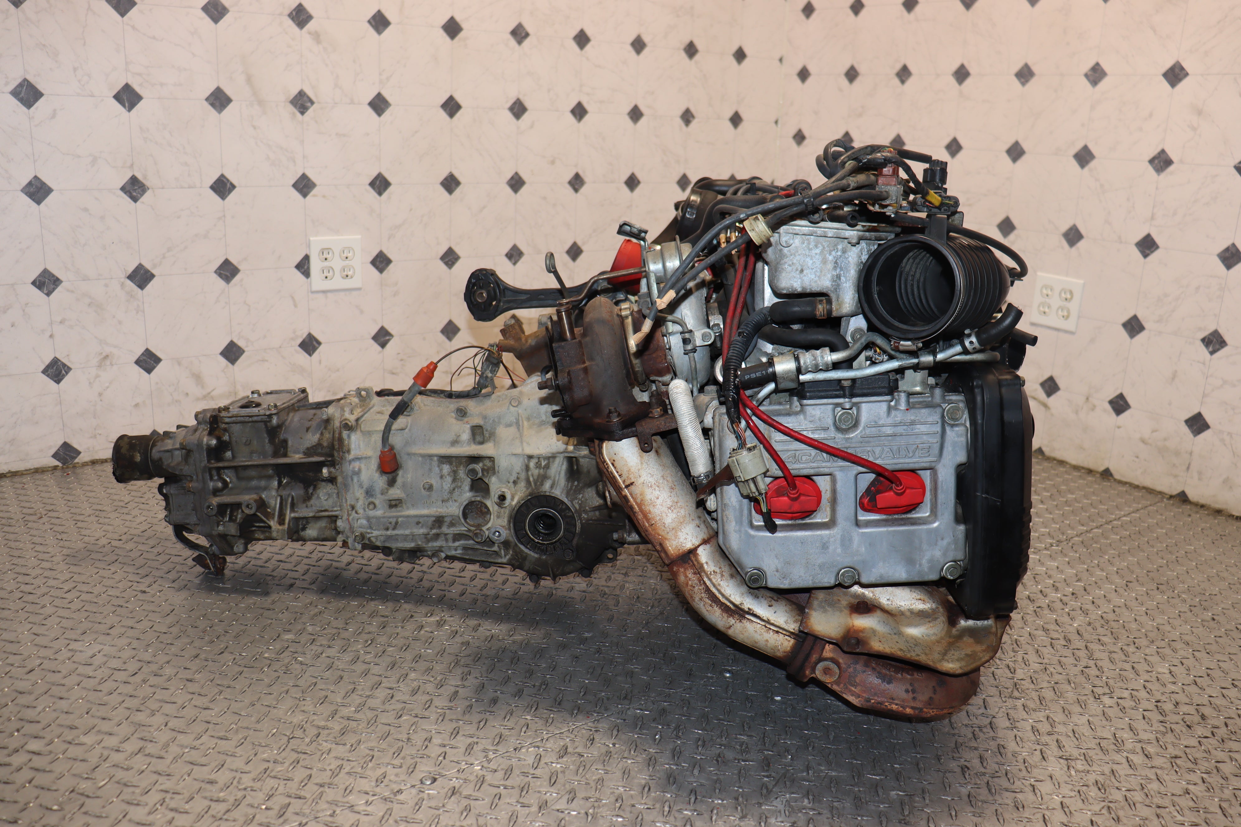 JDM EJ207 Turbo Engine with 5-Speed Manual Transmission - High Performance Subaru Engine for Racing, Drifting & Engine Swap Projects