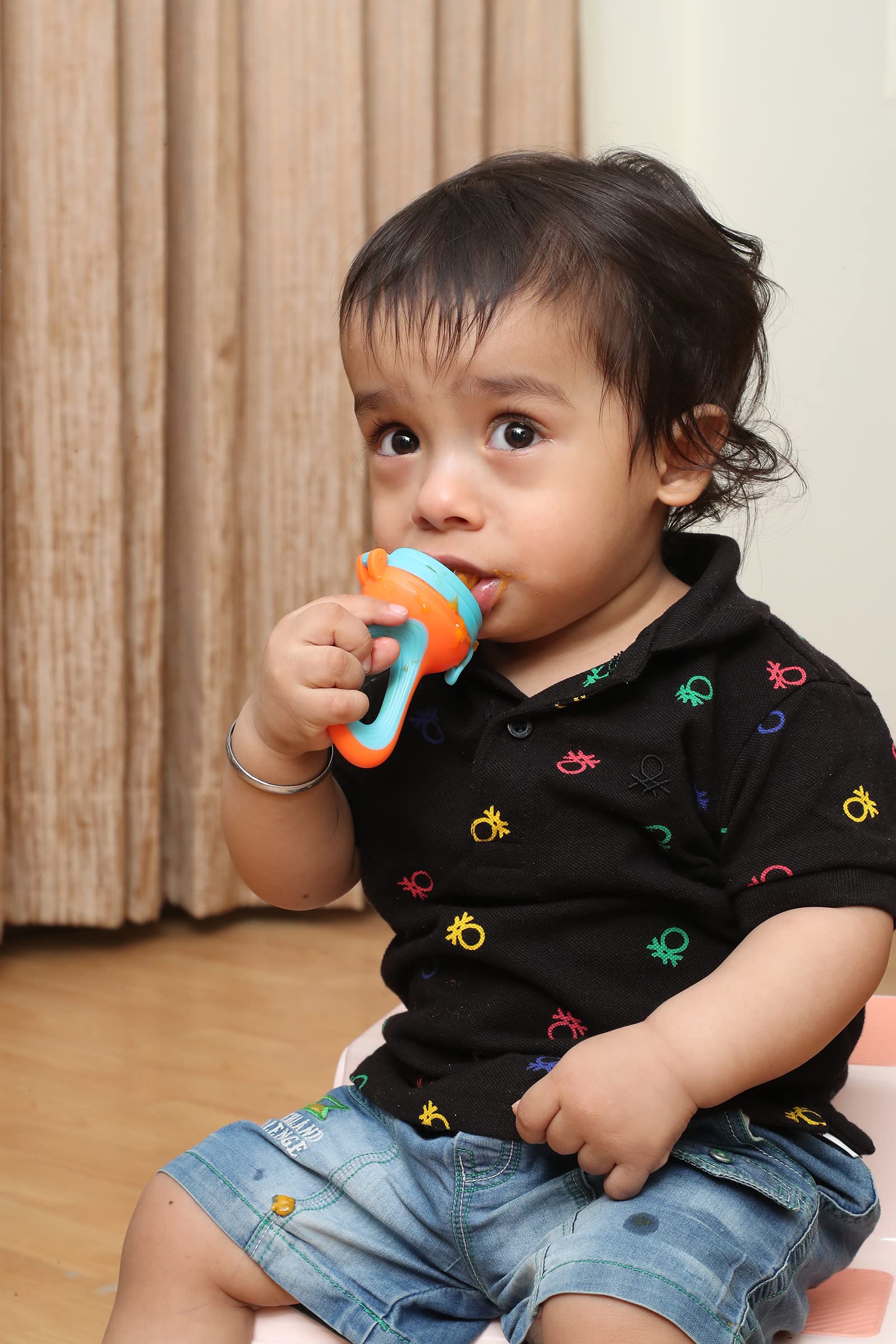 Safe-O-Kid BPA-Free Baby Fruit & Food Feeder – Non-Toxic Silicone Teether for Fresh Fruits, Vegetables & Snacks – Ideal for Babies & Toddlers (6-24 Months) – Yellow – Perfect for Teething Relief & Healthy Snacking On-The-Go
