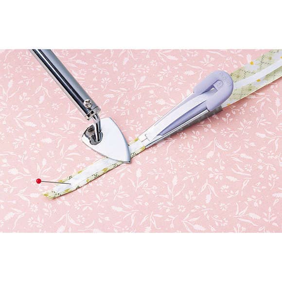 Clover Fusible Bias Tape Maker 3/8