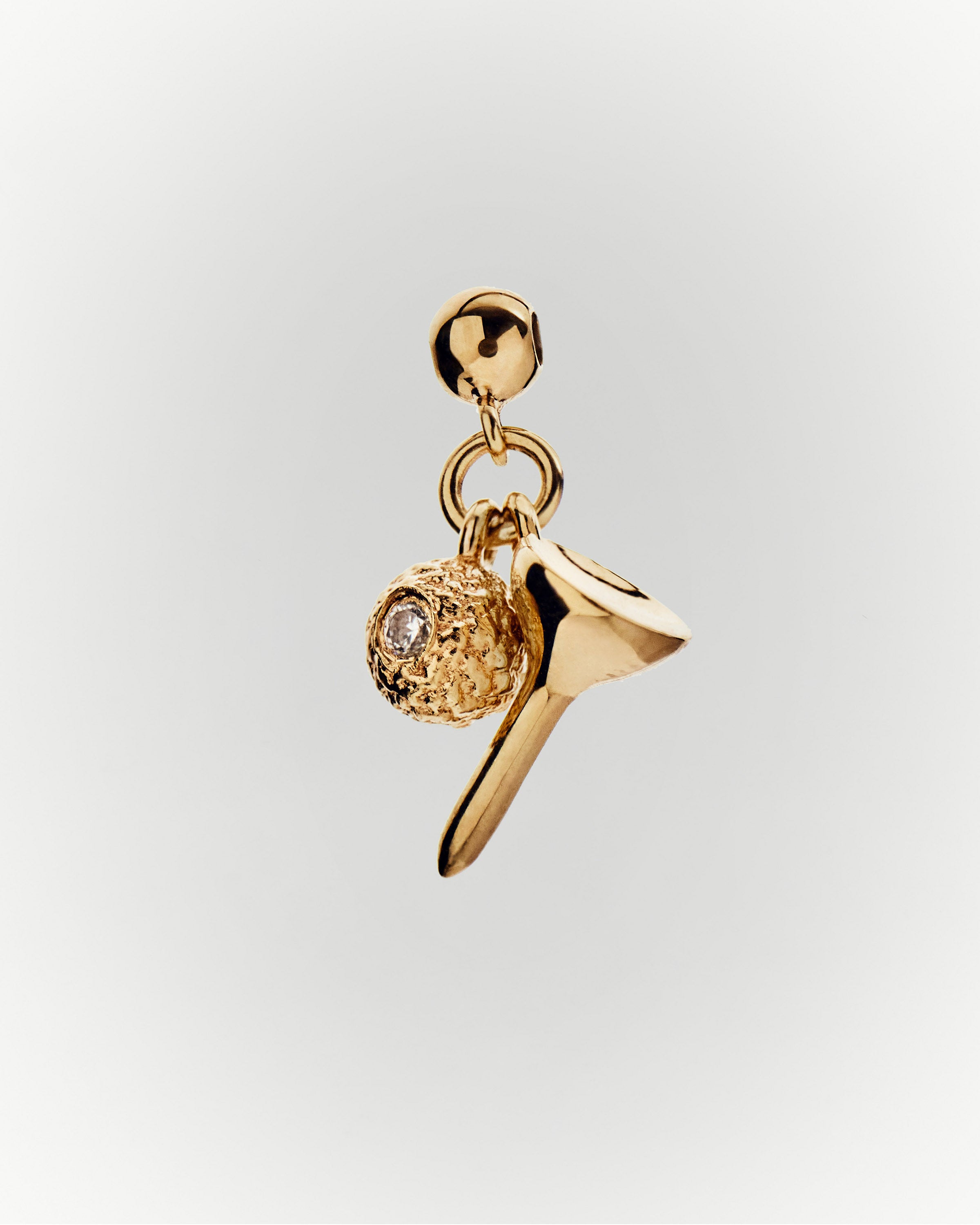 Golf Charm Pendant Necklace - Elegant Golf Jewelry Gift for Women & Men - Perfect for Golf Lovers, Players & Enthusiasts - Great for Birthdays, Anniversaries & Golf Tournaments
