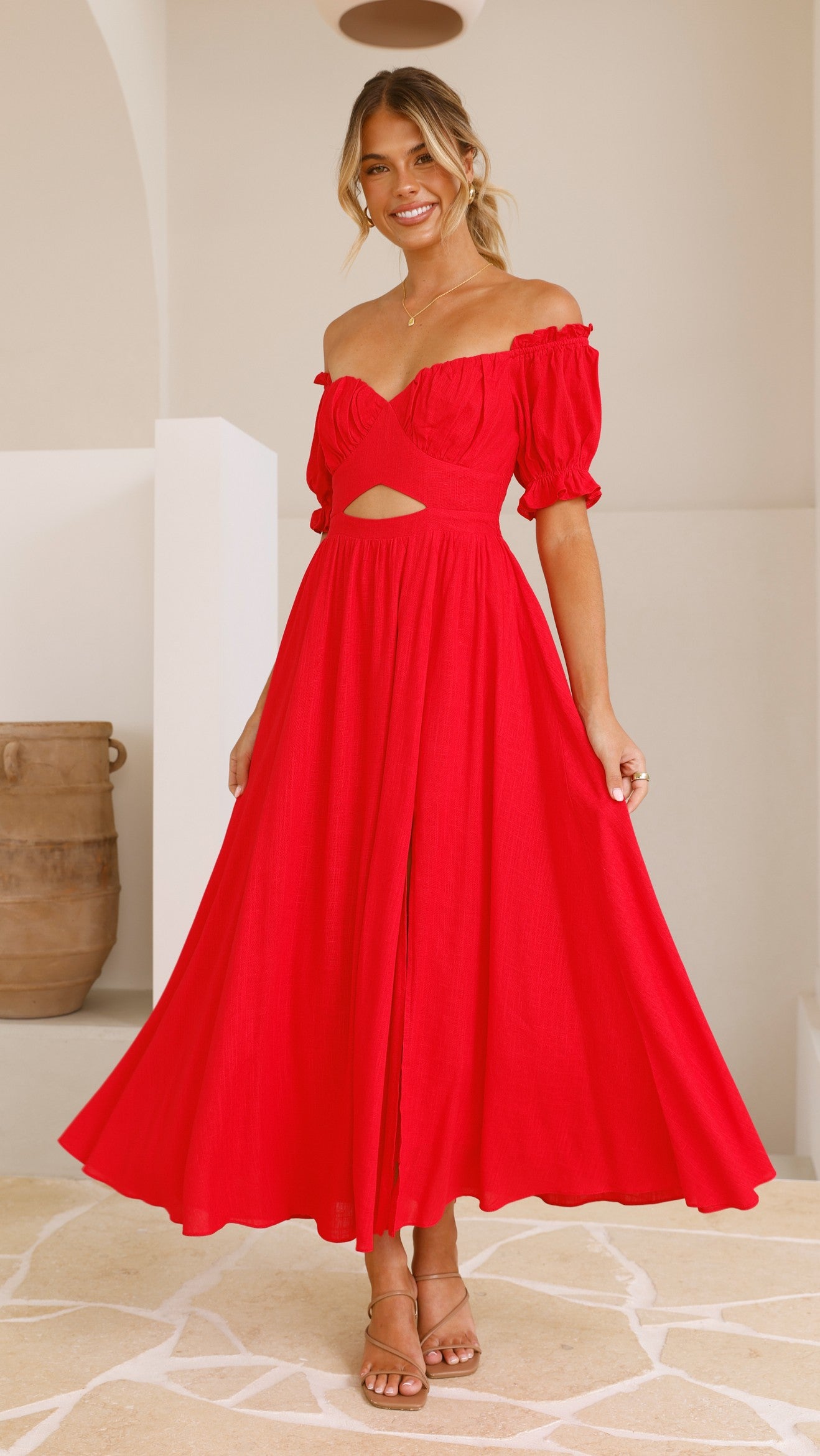 Stylish Hulu Maxi Dress in Red - Perfect for Summer Beach Vacations, Parties & Casual Outings