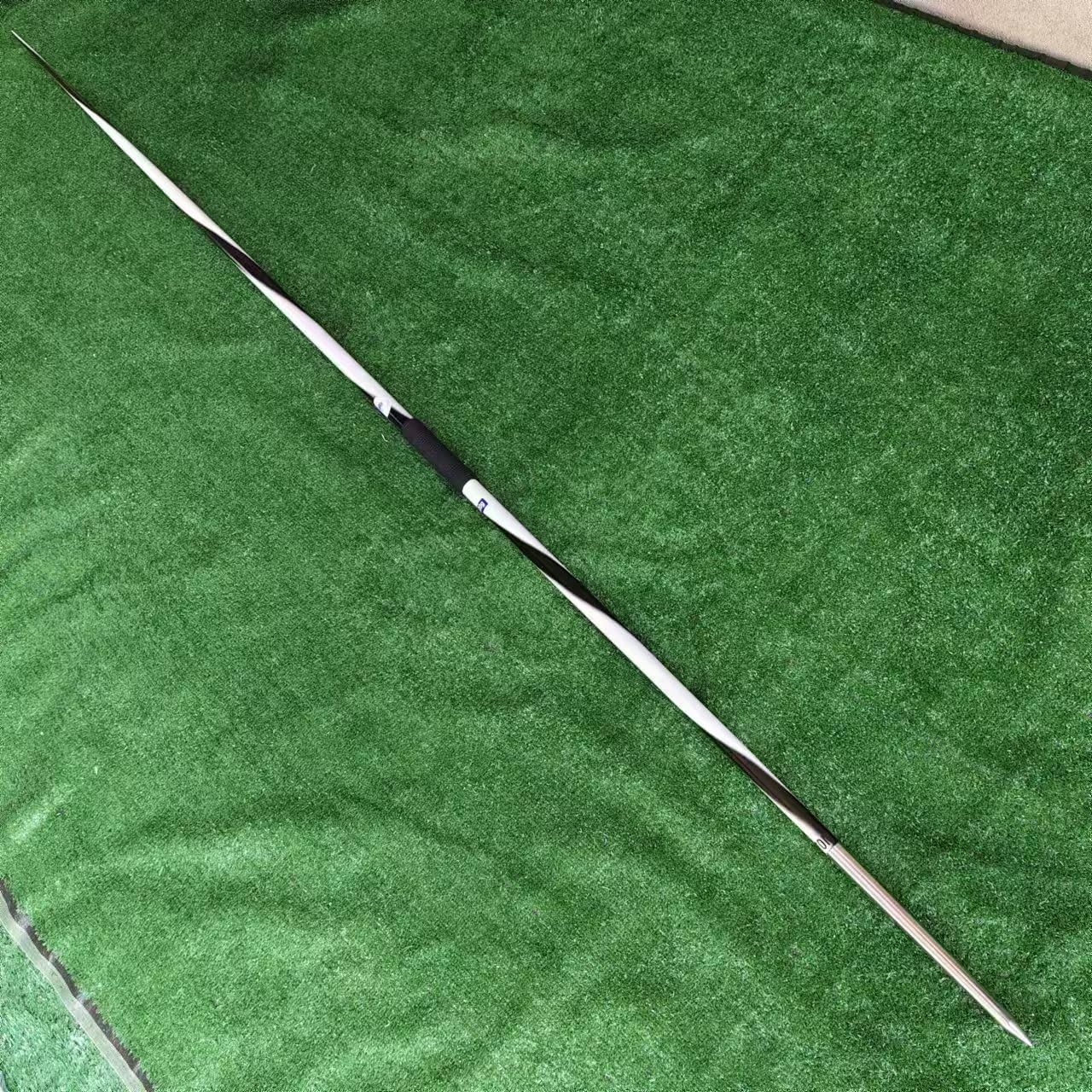 Competition Javelins for Track & Field - 800g Aerodynamic Throwing Javelin - Perfect for Training, Sports Events & Outdoor Games - High Performance Air Flyer Javelin Throw