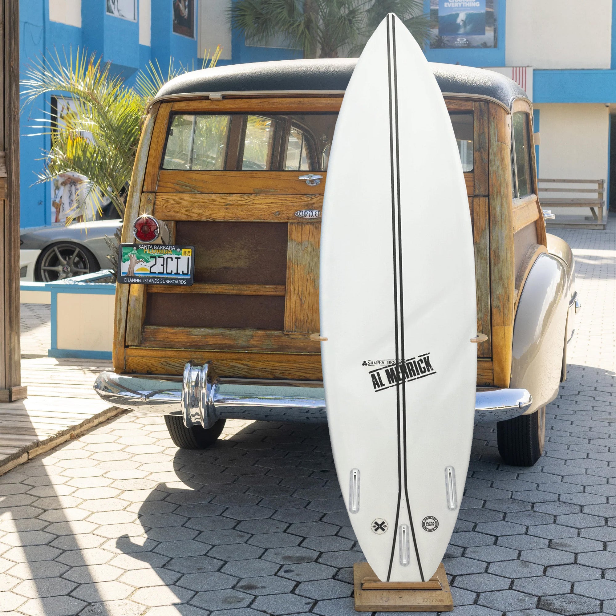 Channel Islands CI 2.Pro Squash Spine Tek 6'2 Surfboard with Futures Fins - High Performance Shortboard for Advanced Surfers in Big Waves and Competitive Surfing