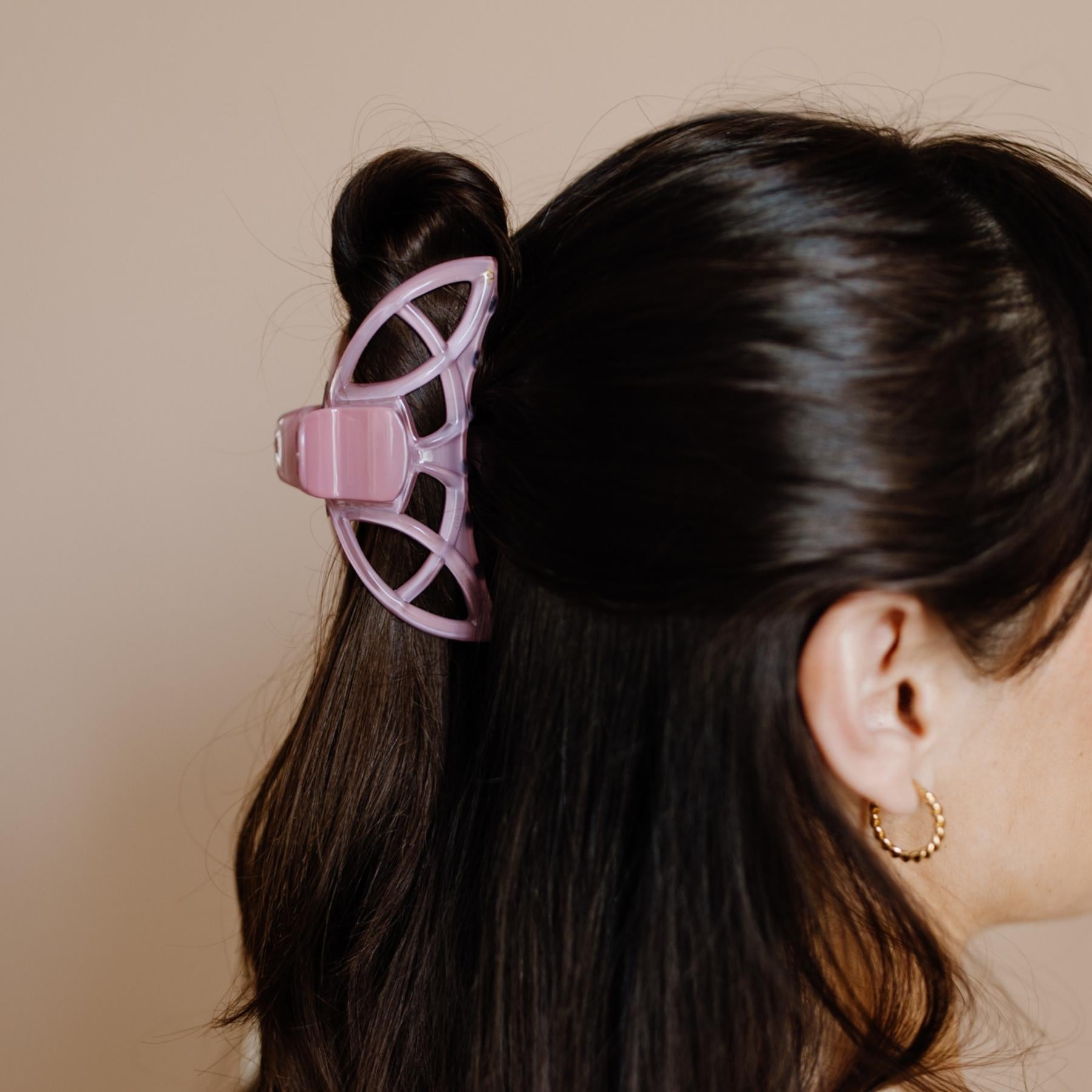 Daisy Hair Clips for Women - Fashionable Large Hairpins for Women and Girls - Perfect for Weddings, Parties, and Everyday Styling