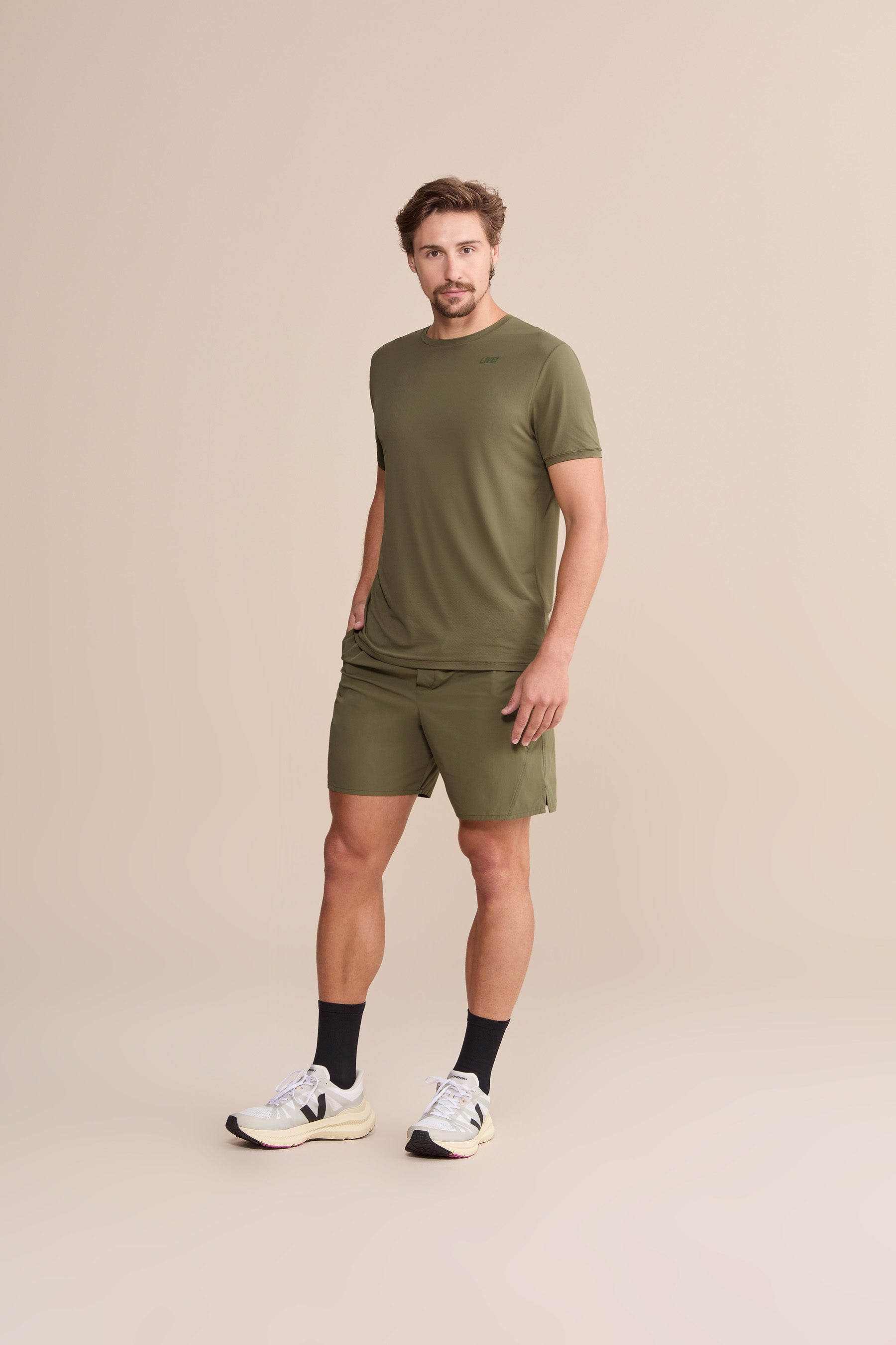 7-Shape High-Performance Training Shorts for Men & Women - Gym, Running, Yoga & Workout - Moisture-Wicking & Breathable Activewear