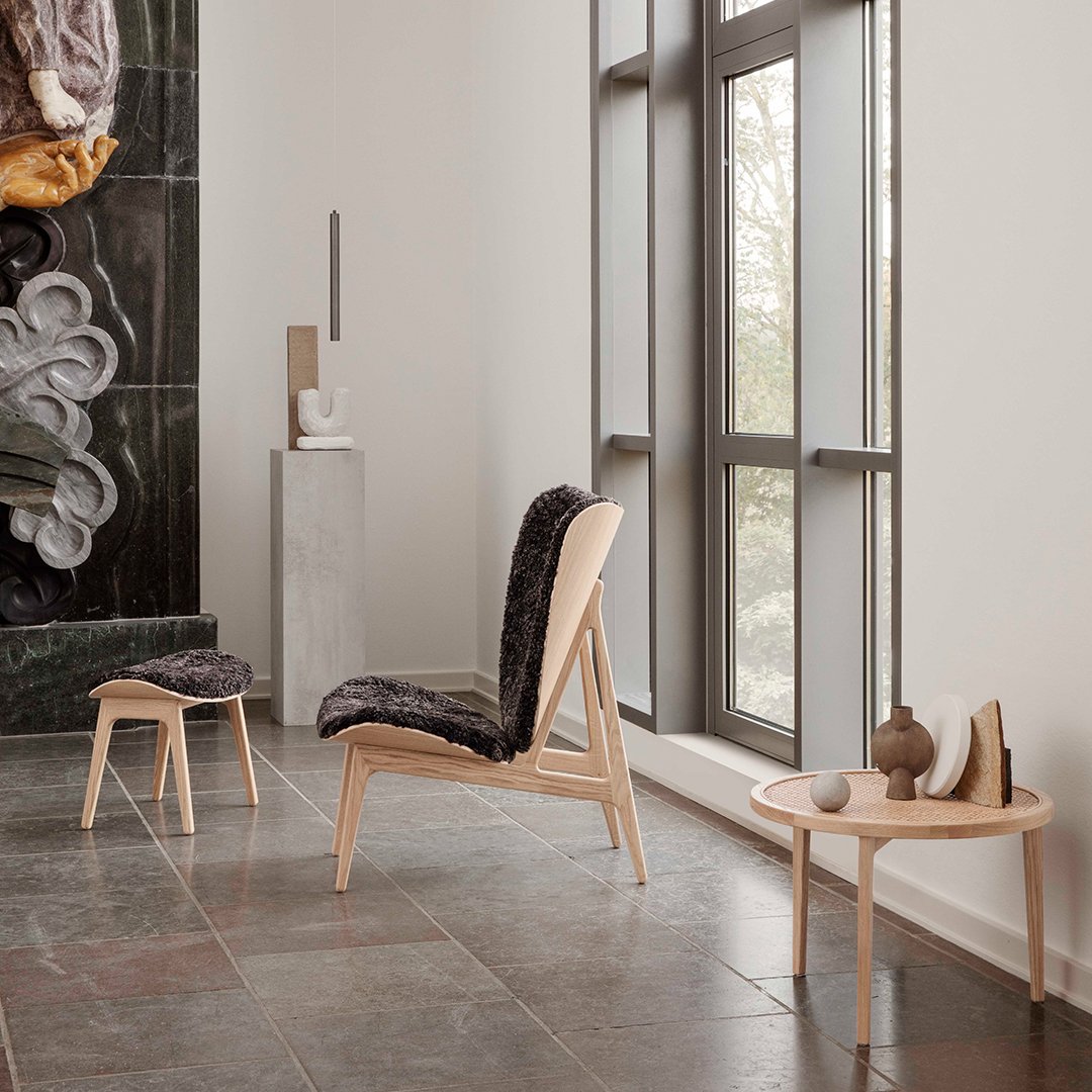 Comfortable Elephant Lounge Chair with Front Upholstery - Perfect for Living Room, Bedroom, or Nursery Decor