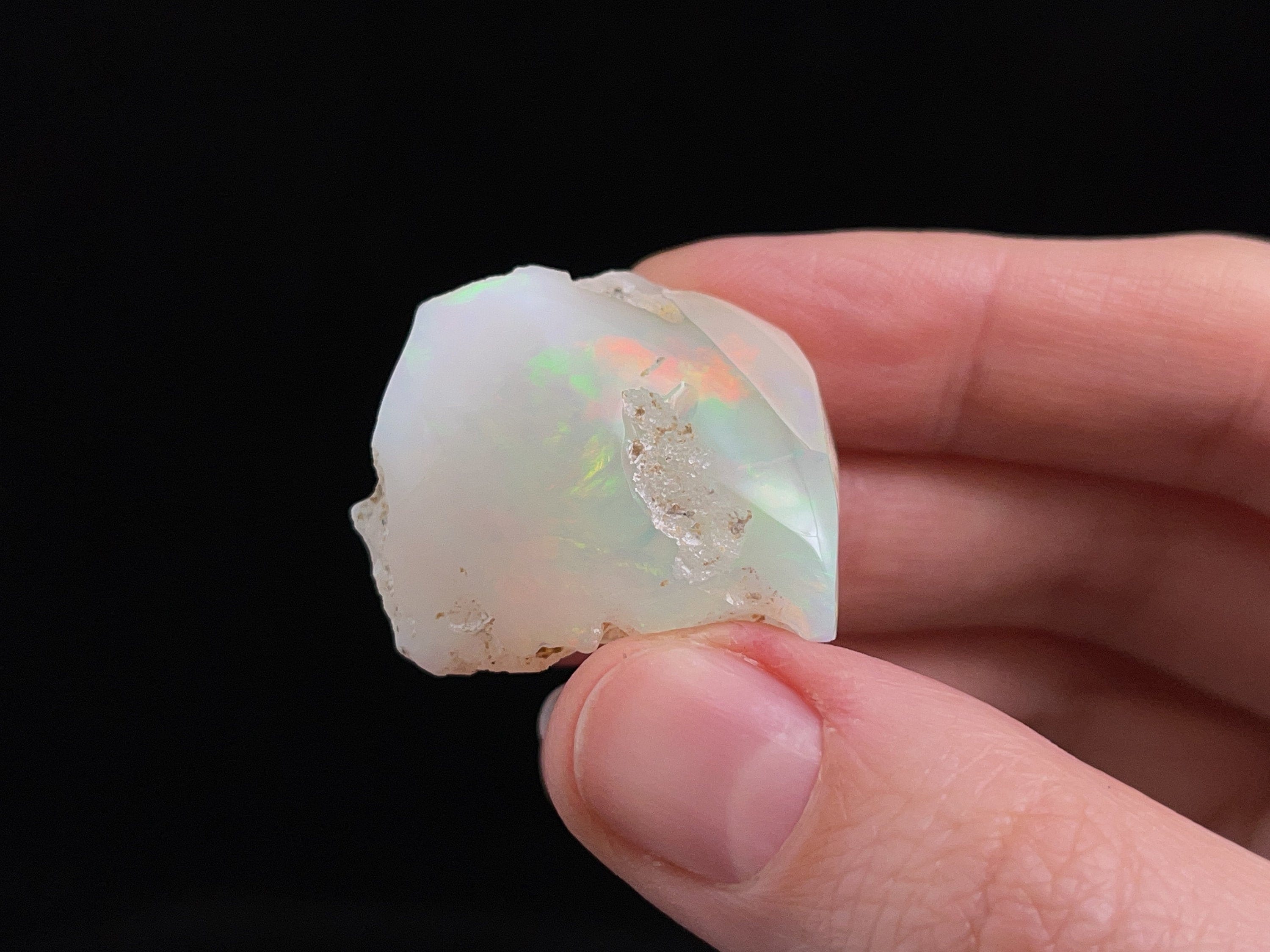 Natural Welo Opal Raw Crystal - 3A XL Polished Window Opal Stone, October Birthstone for Jewelry Making & Healing (45297) - Perfect for Necklaces, Rings & Spiritual Meditation