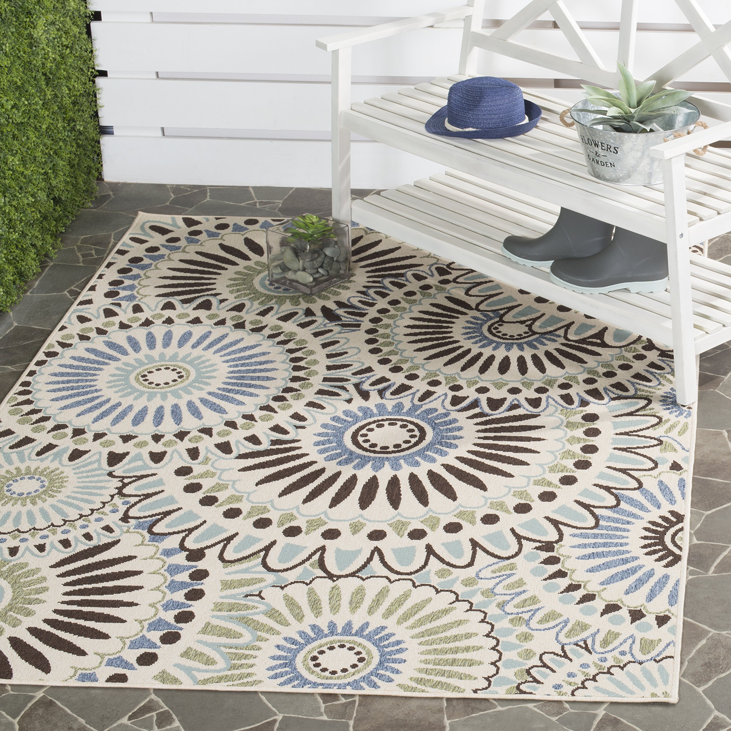 SAFAVIEH Veranda Collection VER091 Boho Floral Indoor/Outdoor Rug - Non-Shedding, Easy to Clean, 5'3
