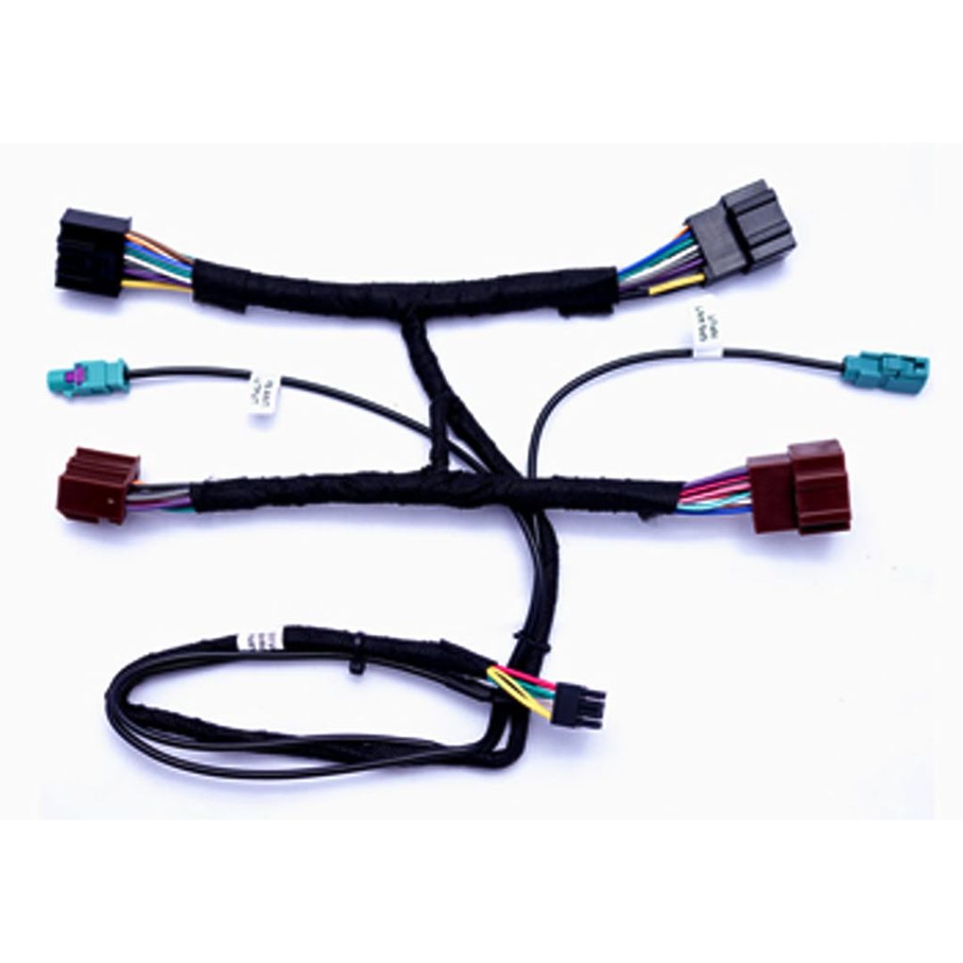 Crux WVIGM 04 WiFi Audio Video Interface for GM & Chevrolet Vehicles (LAN 29 Bit) - Wireless CarPlay & Android Auto Upgrade for Seamless Connectivity