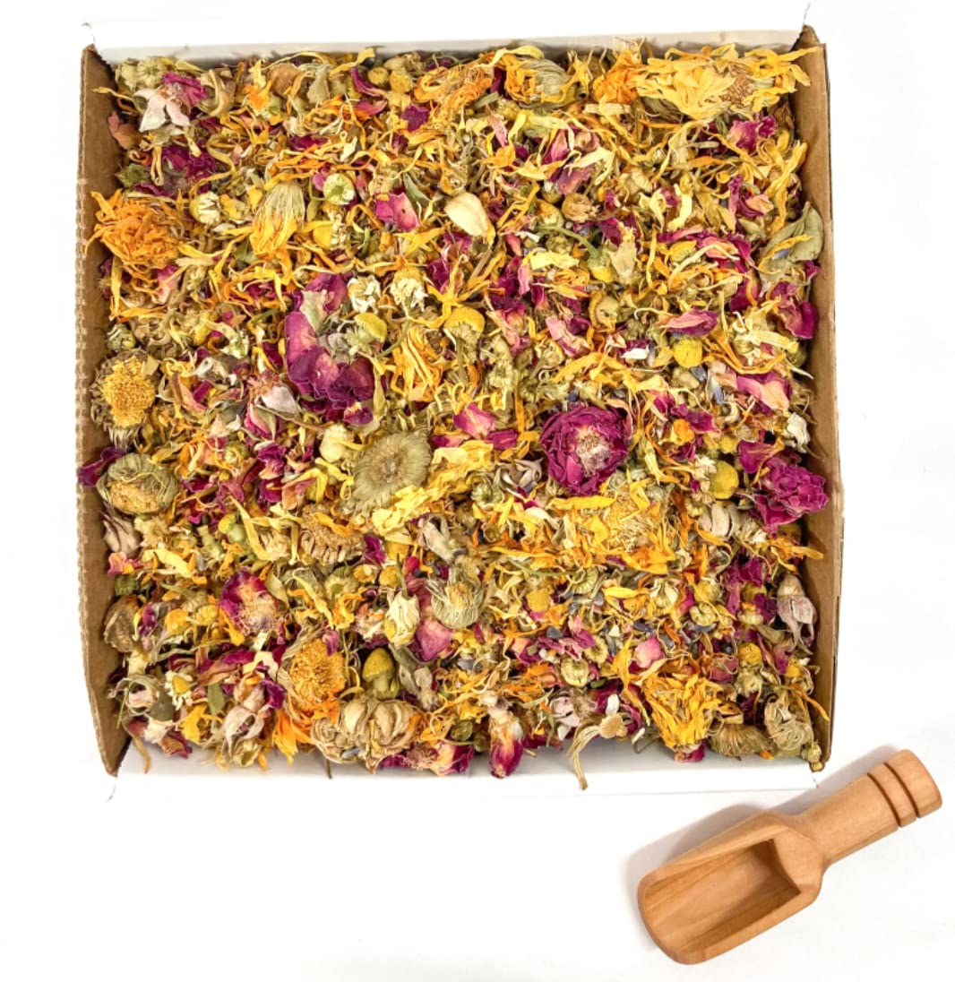 Premium Organic Herbal Forage Rabbit Treat & Hay Topper - 10oz | Natural Rabbit Food, Guinea Pig & Chinchilla Food, Hamster Treat | Healthy Small Pet Supplement for Digestion & Enrichment | Perfect for Cage Topping, Foraging Toys & Daily Feeding