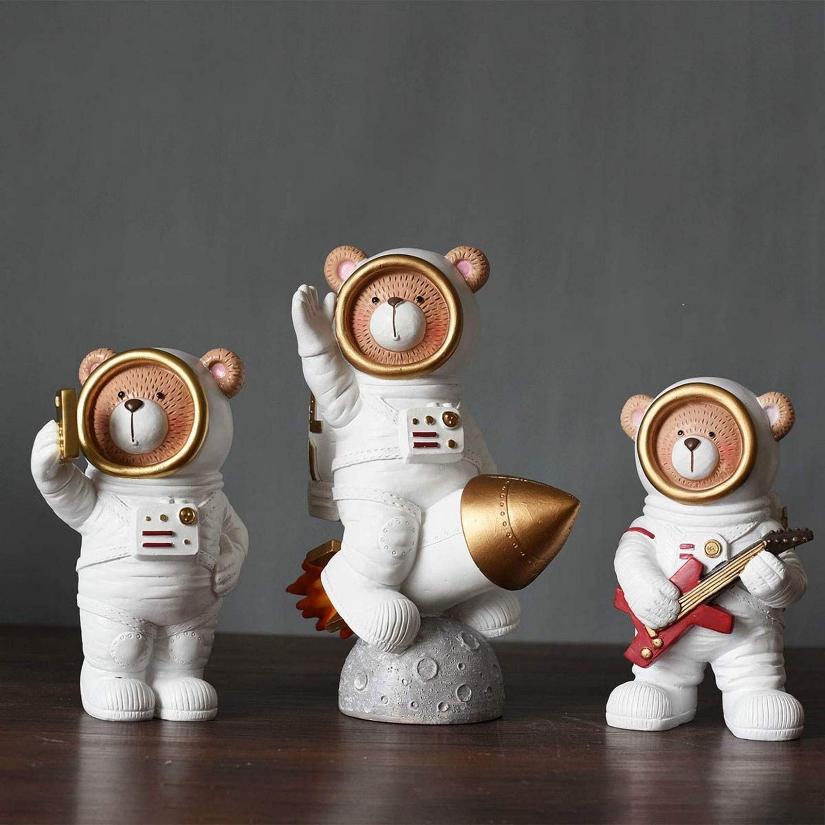 ZHILONG 3-Piece Space Bear Astronaut Phone Holder Set - Cute Creative Spaceman Design for TV Stand, Desk & Home Decor - Perfect Gift for Office, Bedroom & Living Room Decorations