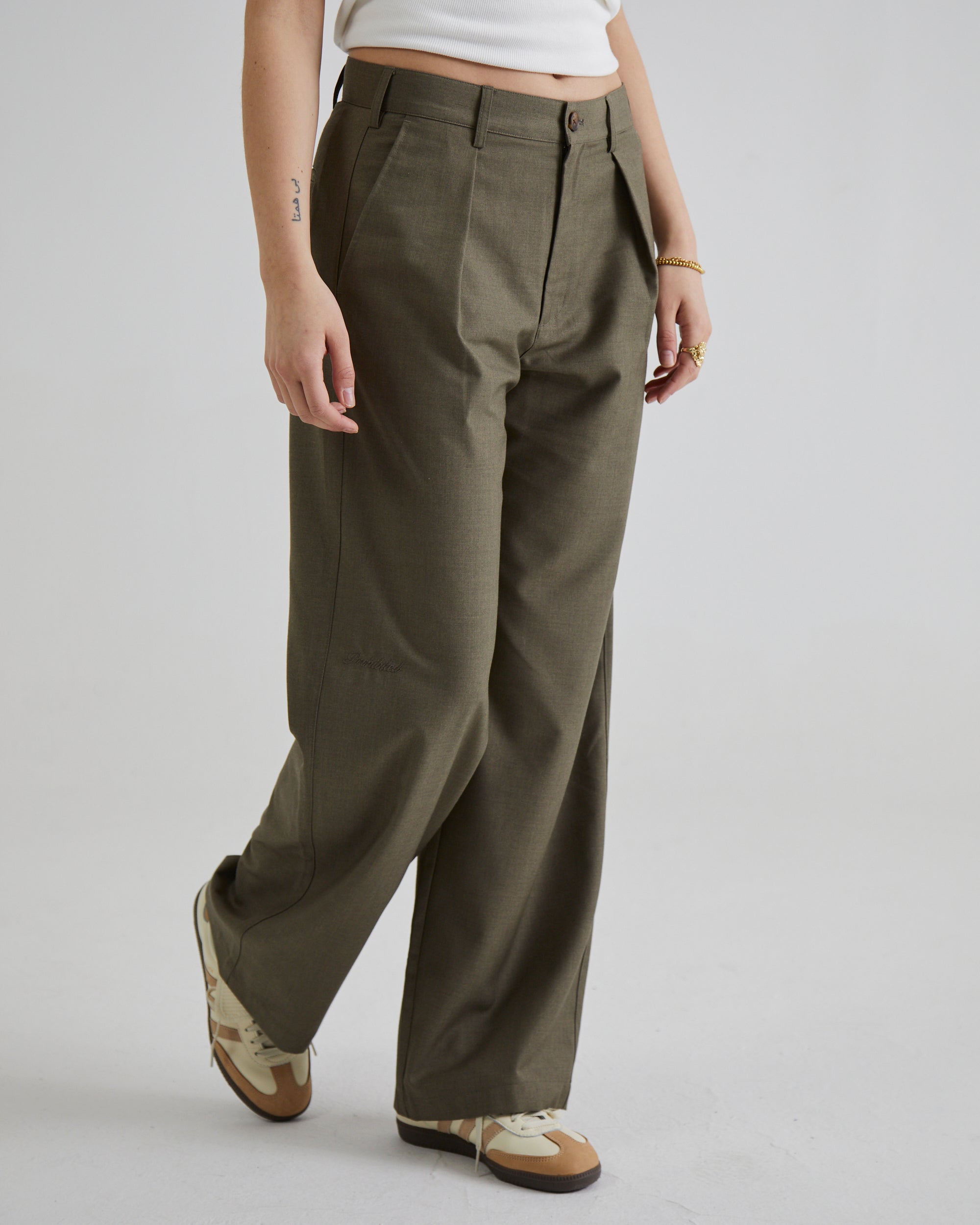SoHo Pleated Pants Vintage Khaki - Women's High Waisted Trousers for Office & Casual Wear | Comfortable & Stylish Work Pants for Business & Everyday Outfits