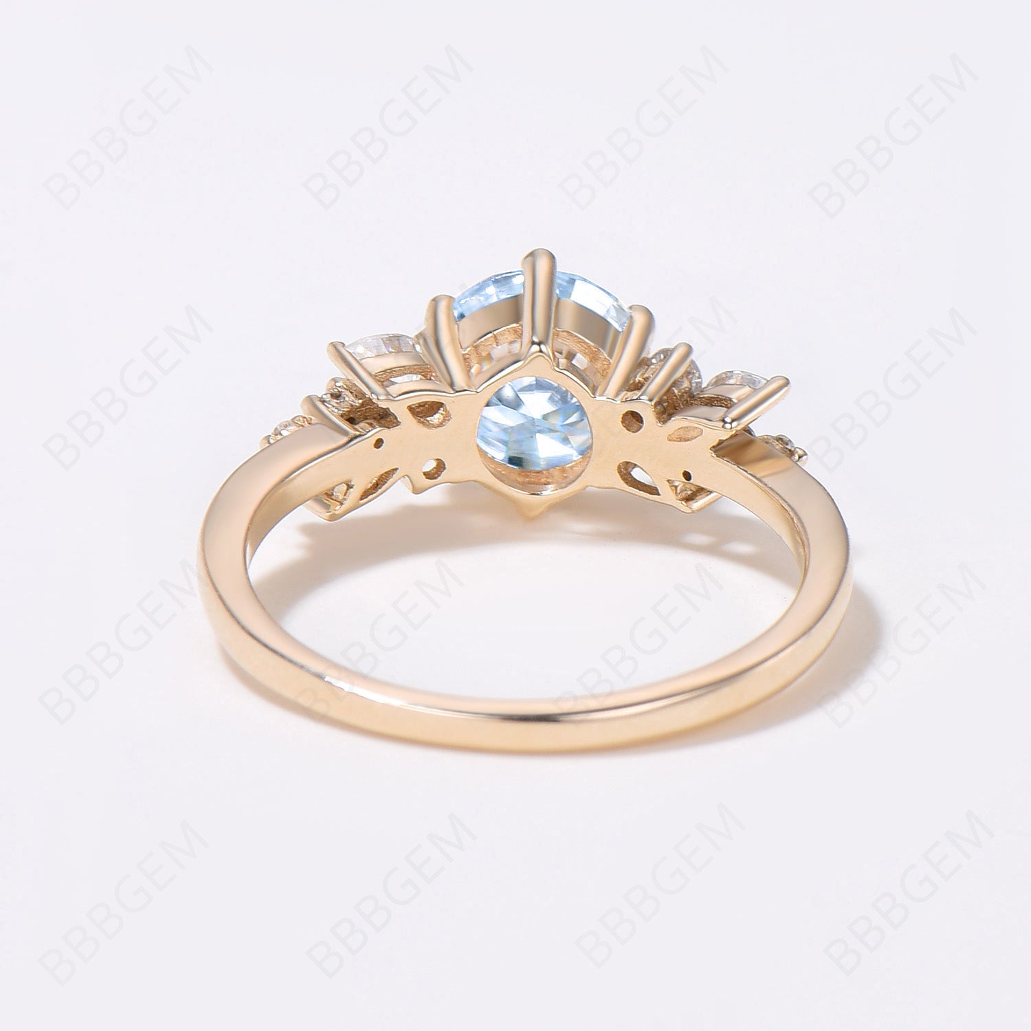 10K/14K Gold Round Natural Aquamarine Cluster Wedding Ring for Women - Elegant Bridal Jewelry, Engagement Ring, Anniversary Gift for Her - Perfect for Weddings, Proposals & Special Occasions