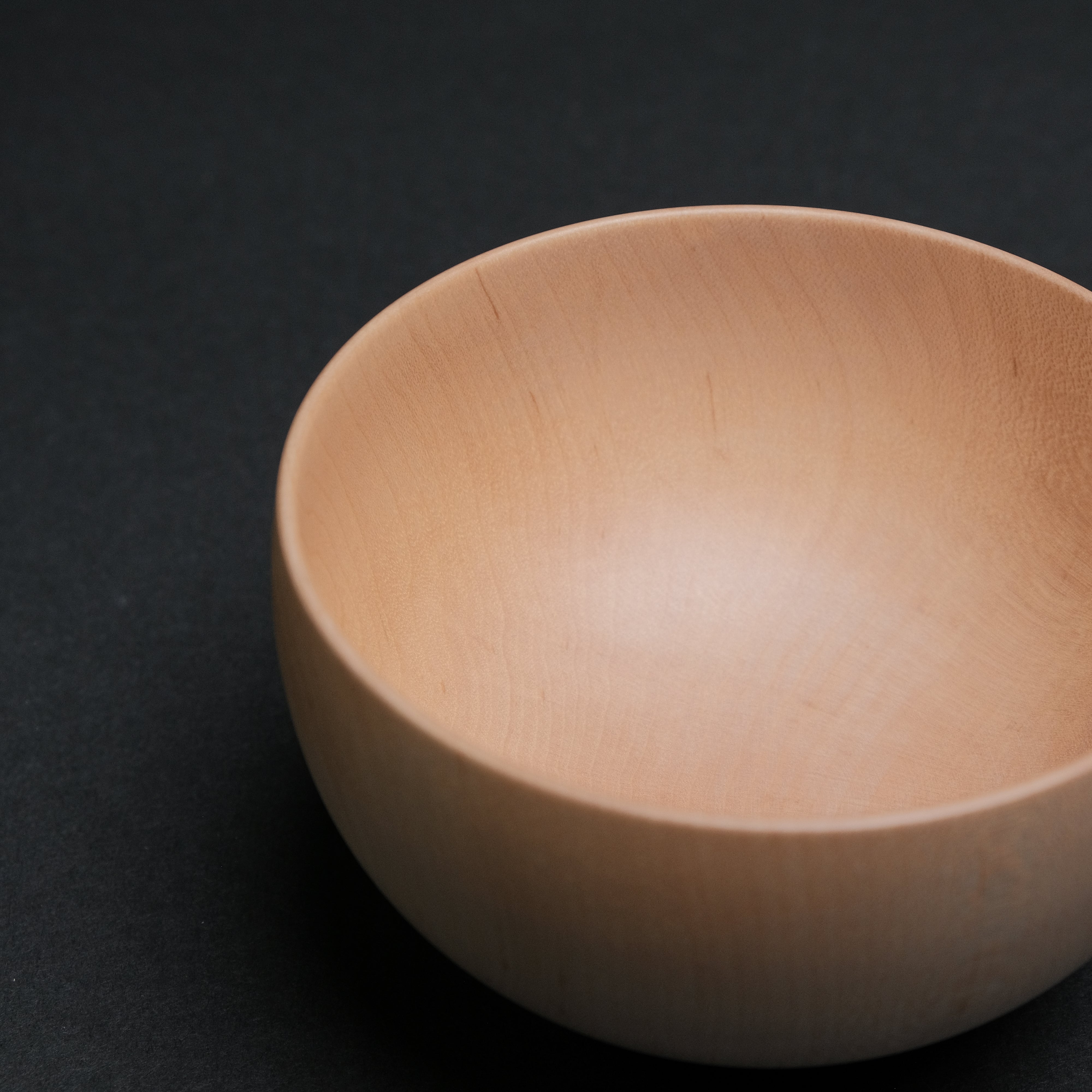 Premium Komon Yamanaka Shikki Wooden Pedestal Bowl - Handcrafted Japanese Lacquerware for Dining, Display & Home Decor | Elegant Serving Bowl for Fruits, Salads & Centerpieces
