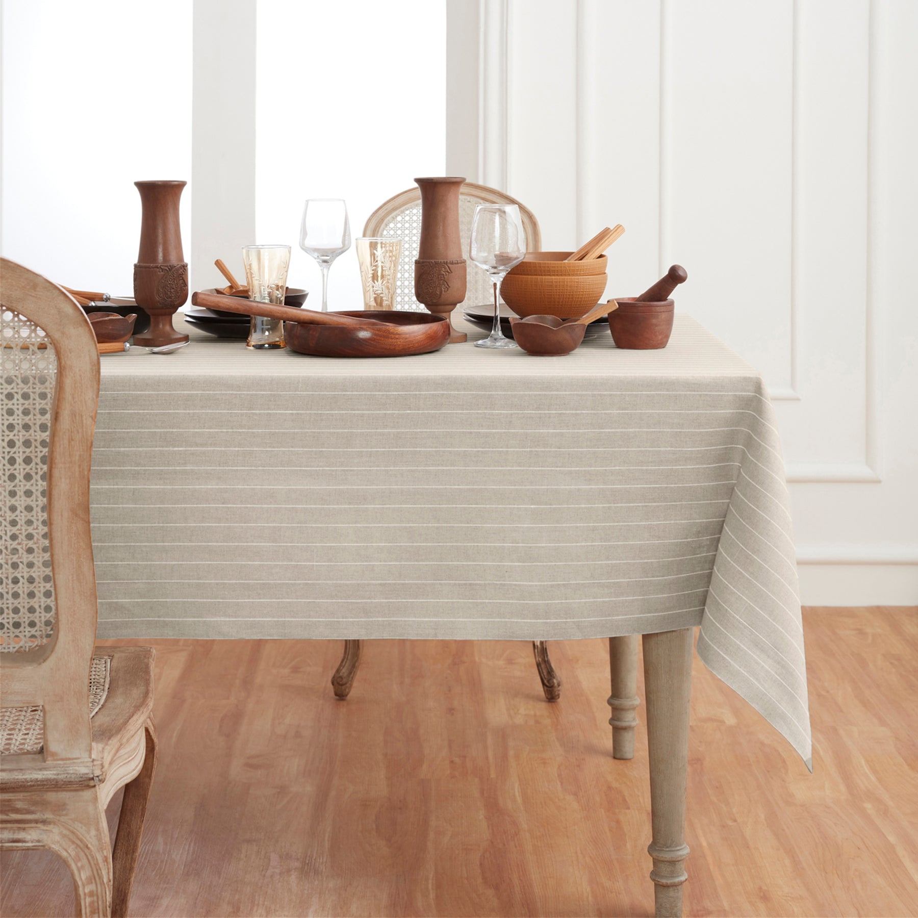 Elegant Pinstripe Tablecloth for Dining & Events - Premium Cotton Table Cover for Restaurants, Weddings & Home Decor