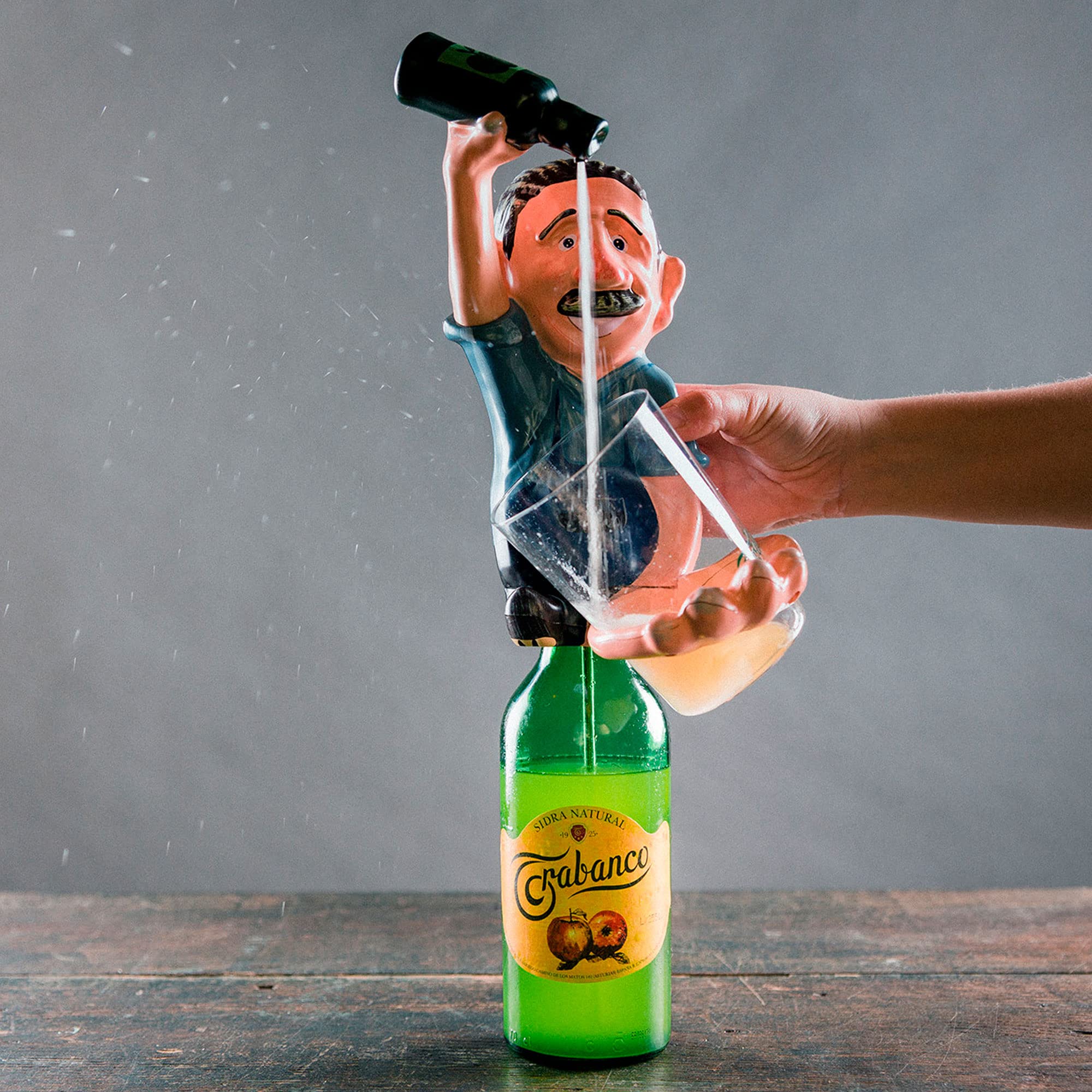 Electric Cider Squeezer with Battery - Fresh & Bubbling Cider Dispenser for Home & Parties - Perfect Gift for Men (Isidrin) - Enjoy Homemade Cider Anytime