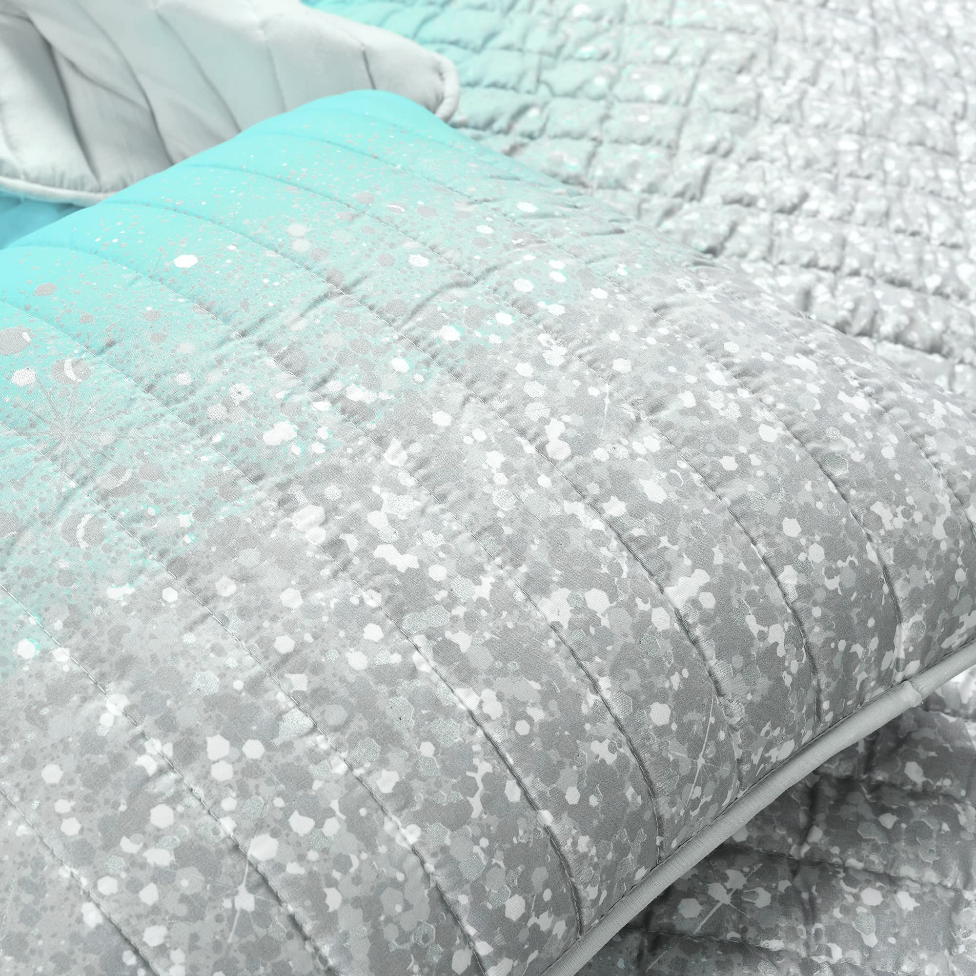 Lush Decor Glitter Quilt Set Full/Queen - Aqua & Gray for Bedroom Decor