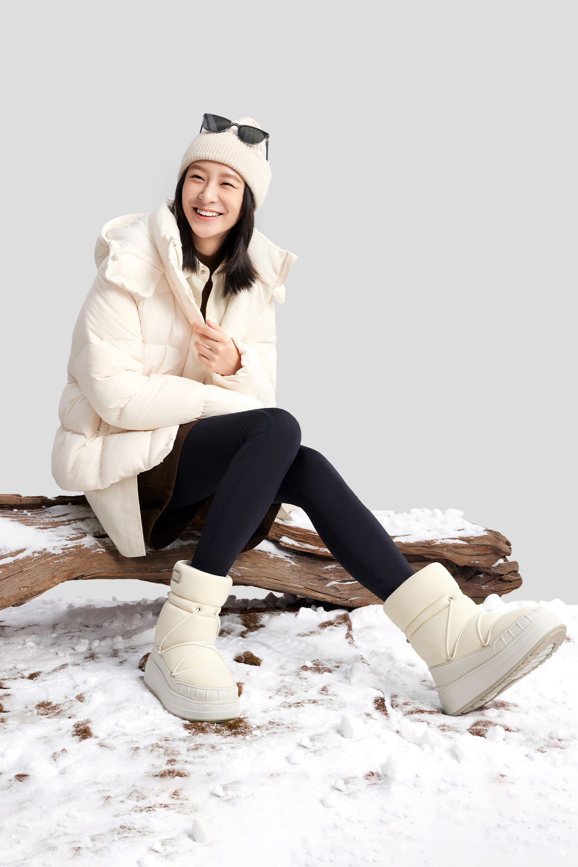 Women's Waterproof Winter Snow Boots - Insulated Warm Boots for Cold Weather, Hiking & Outdoor Activities