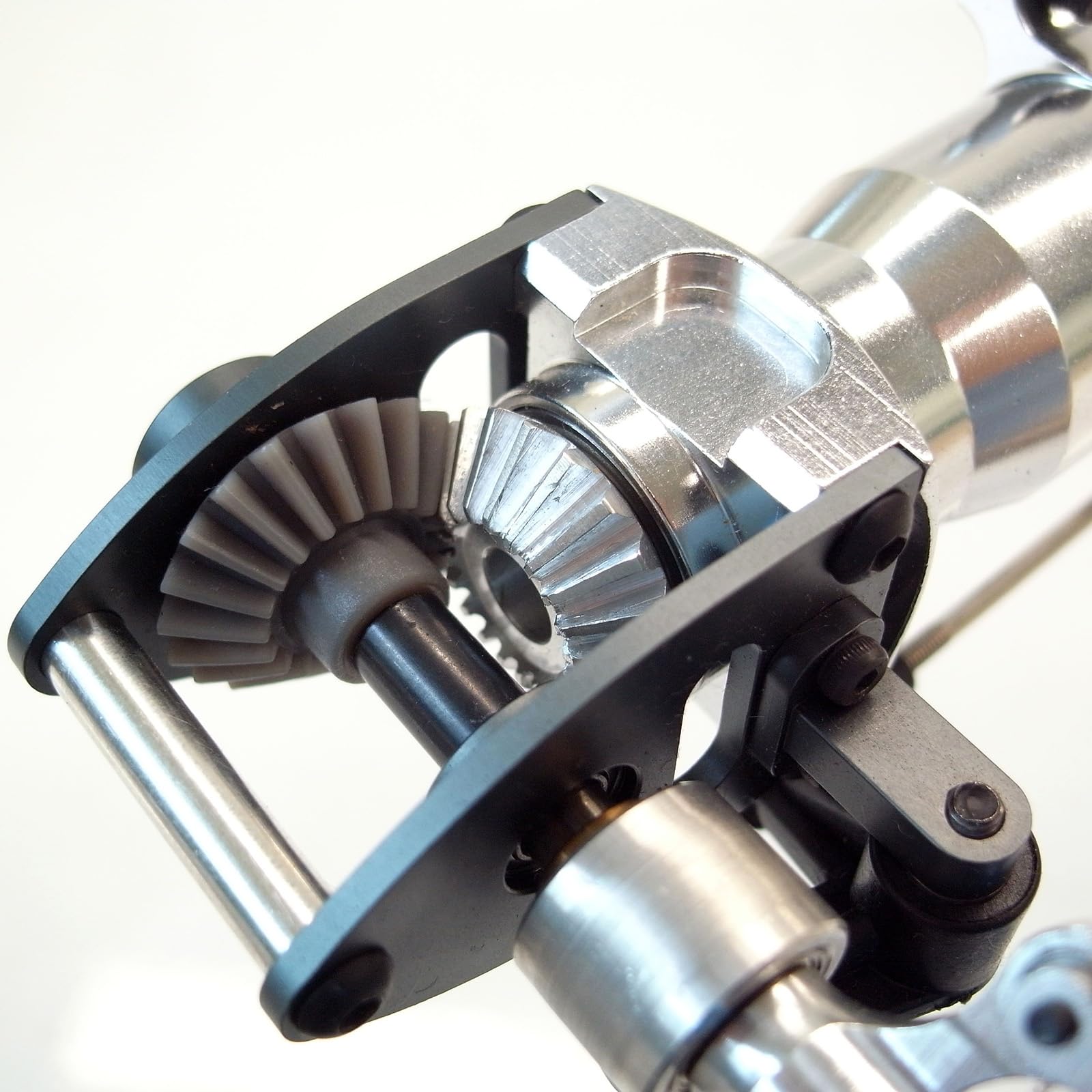 HARFINGTON 2-Piece 1M Bevel Gear Set - 16 Teeth, 8mm Shaft Hole, 1:1 Ratio, 45# Steel Construction, 1.5 Module, 90 Degree Angle for Hardware Mechanical Rotation - Perfect for Robotics, CNC Machines, and DIY Mechanical Projects
