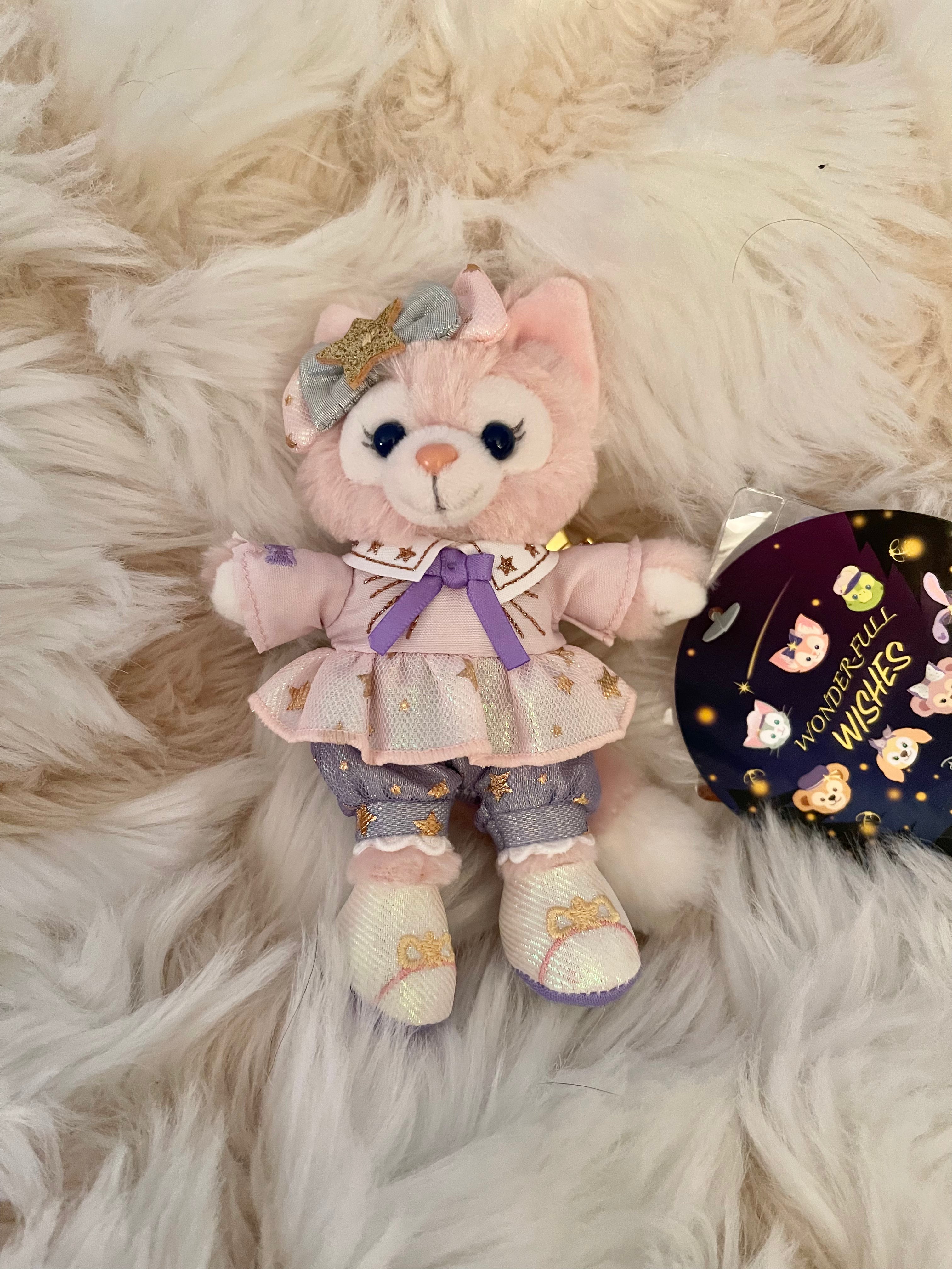Disney Duffy & Friends 100th Anniversary Keychain Plush Badge - Aulani Exclusive Collectible for Bags, Backpacks & Gifts