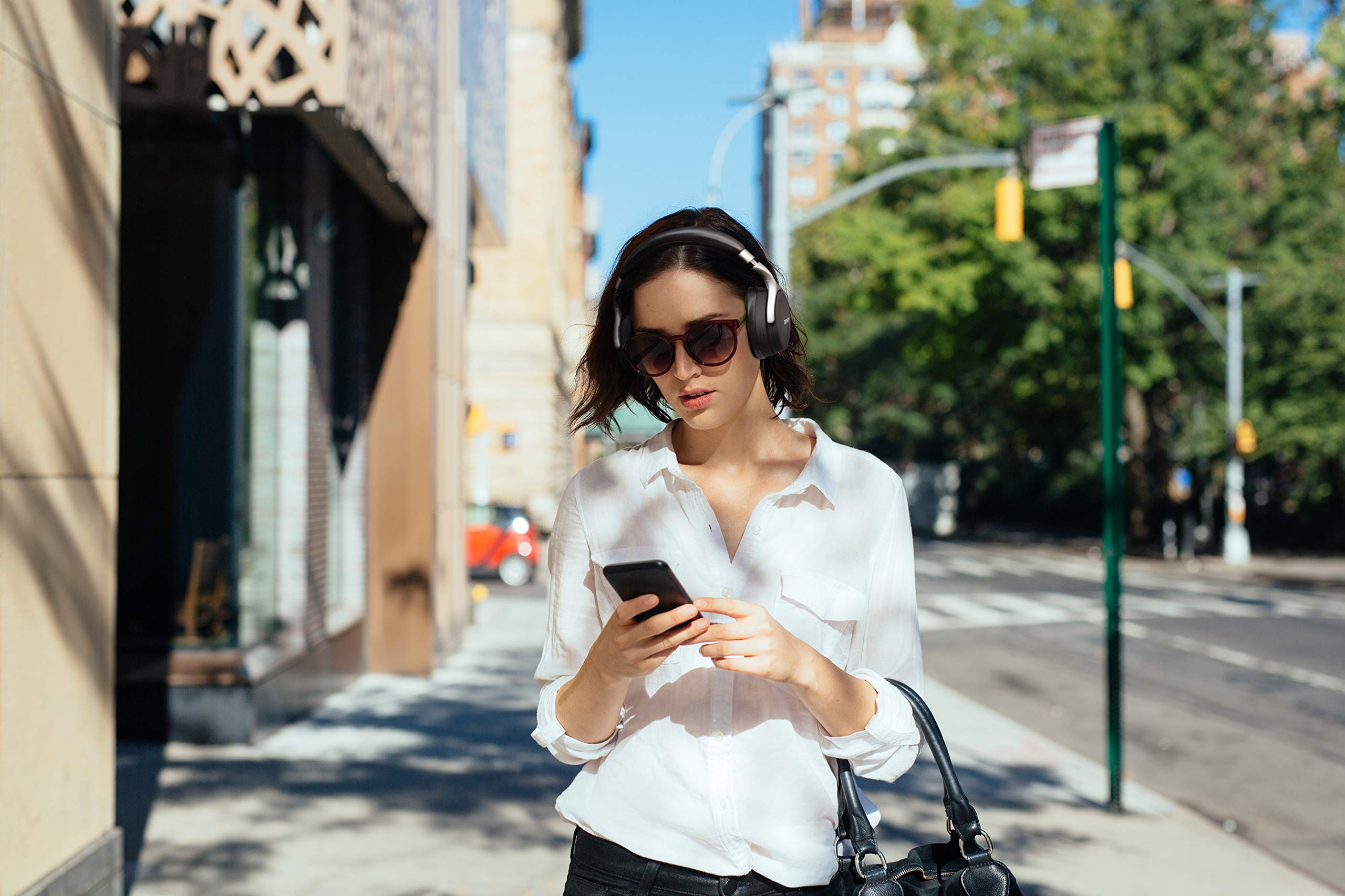 Denon AH-GC25W Premium Wireless Headphones with aptX Bluetooth - Hi-Res Audio, 30H Battery Life, Comfort Fit & Auto-Standby - Ideal for Travel, Work & Music Lovers (Black, AHGC25WBK)