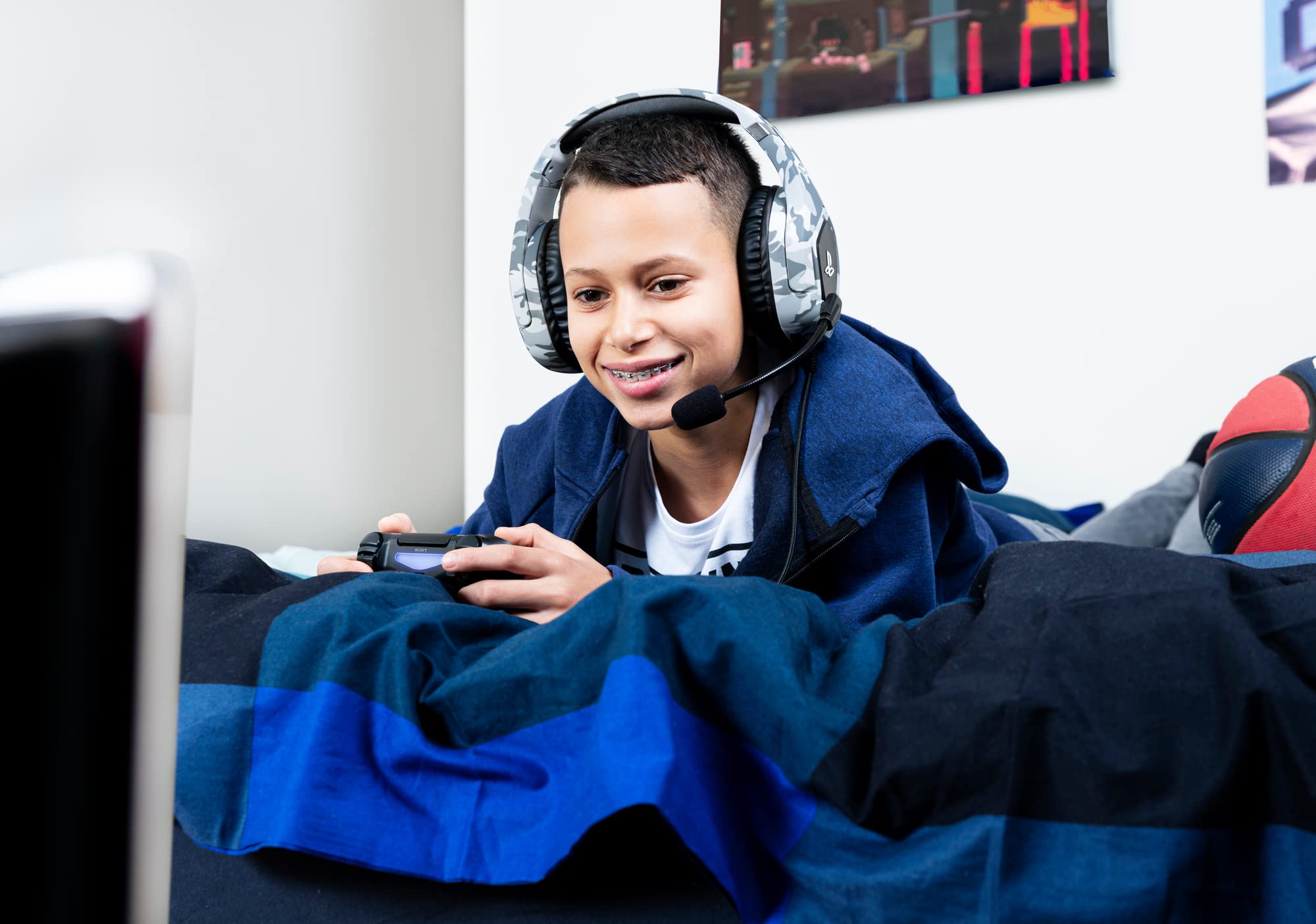 Trust Gaming GXT 488 Forze-G Official Licensed PlayStation Headset for PS4 & PS5 - Over-Ear Wired Gaming Headphones with Foldable Mic, Adjustable Headband & 3.5mm Audio Jack - Gray | Perfect for Competitive Gaming, Streaming & Long Play Sessions