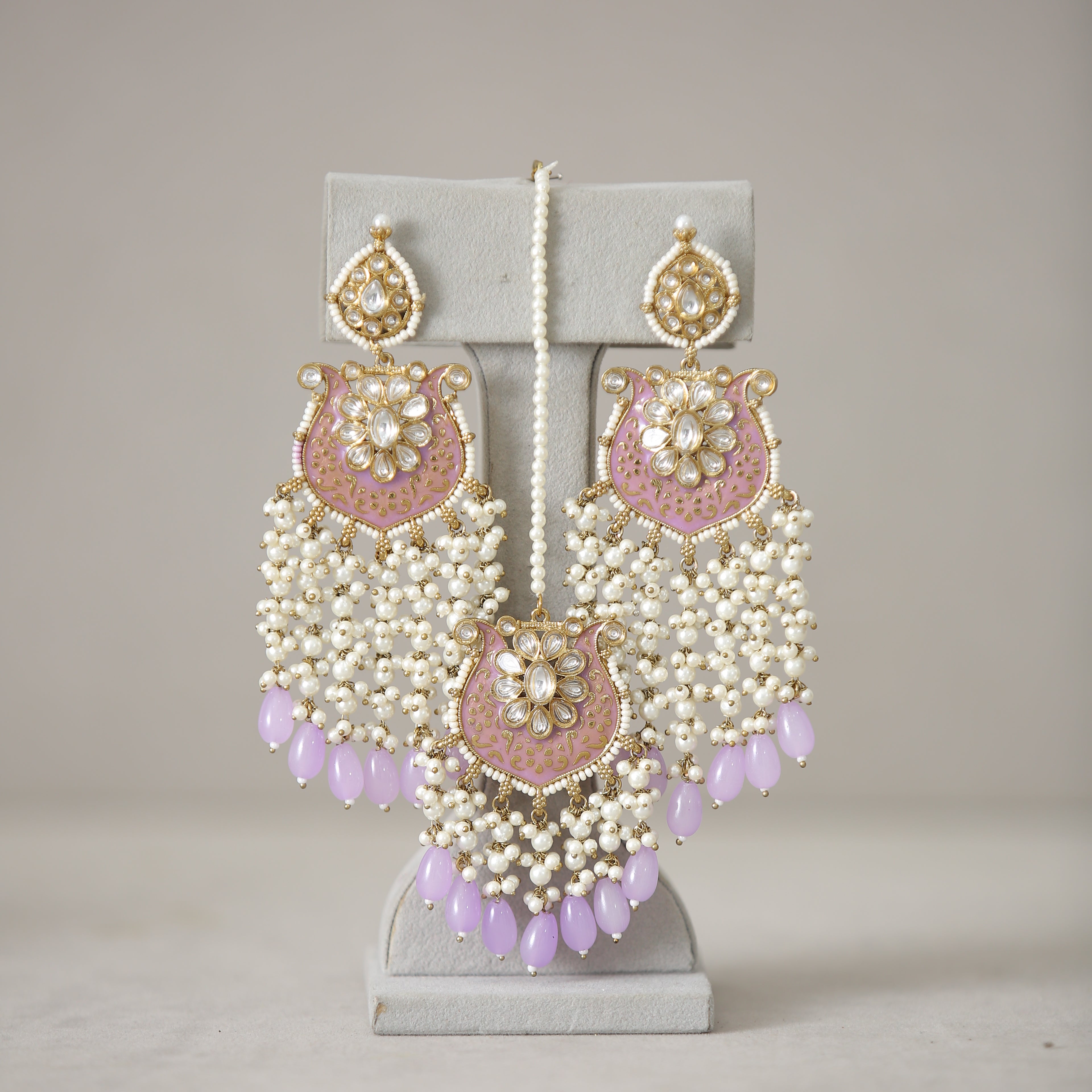 Anaisha Kundan Earrings With Tikka | Indian Bridal Jewelry Set | Traditional Wedding Accessories for Women | Perfect for Bridal, Festive & Special Occasions