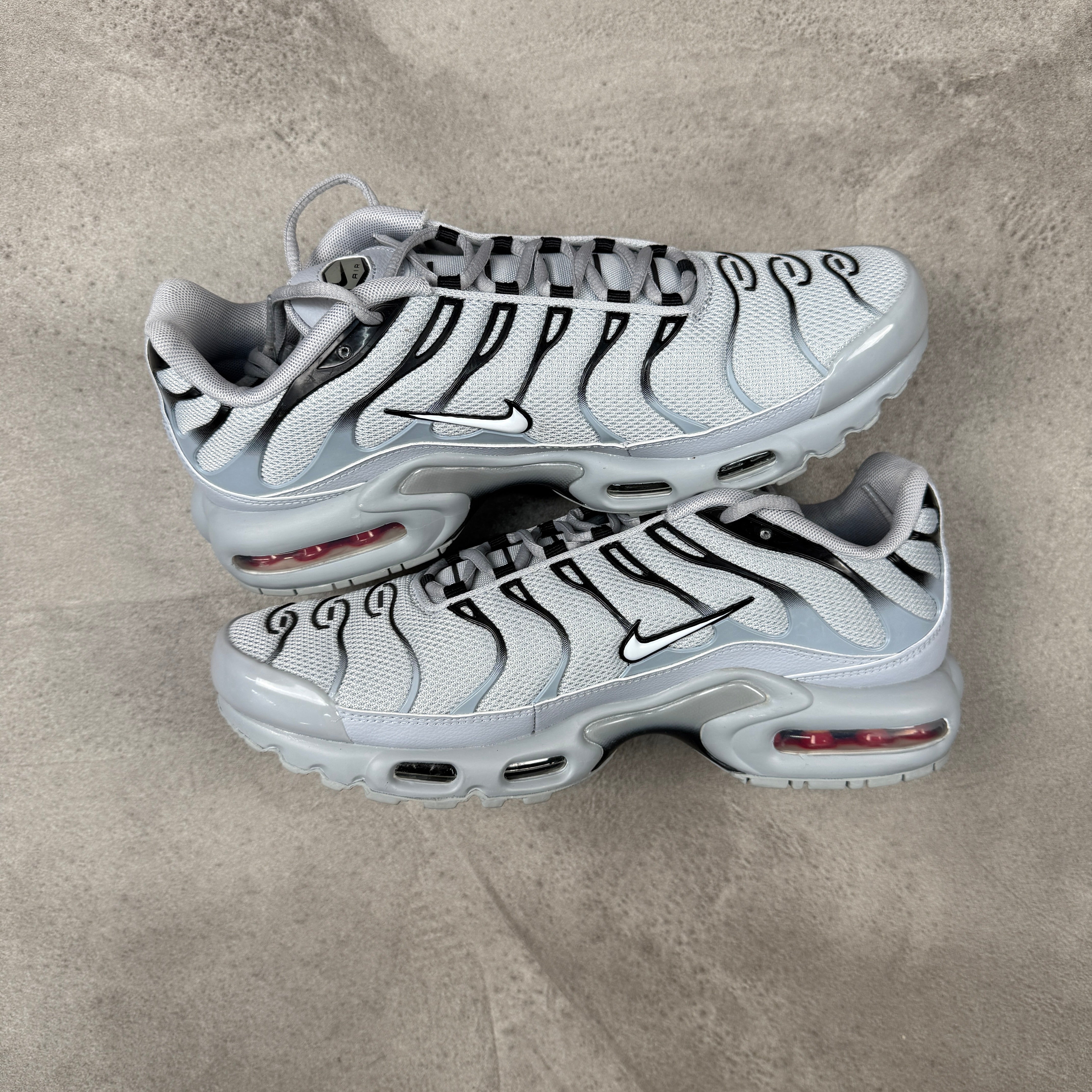 Nike Air Max Plus TN Men's Running Shoes - Wolf Grey | Cushioned Comfort for Jogging, Gym & Casual Wear