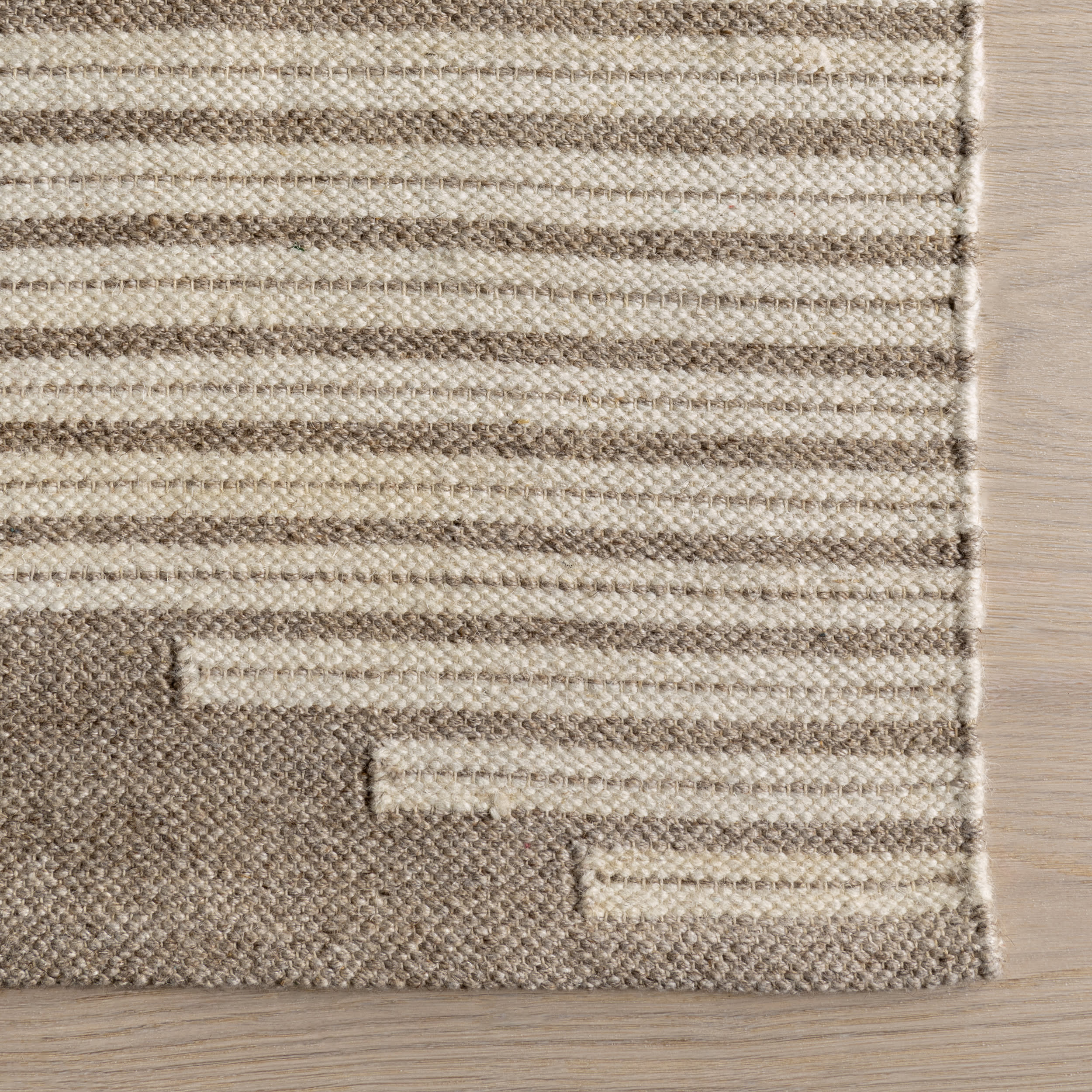Grove Southwestern Cotton Blend Rug in Taupe - Soft and Durable Area Rug for Living Room, Bedroom, or Office Decor