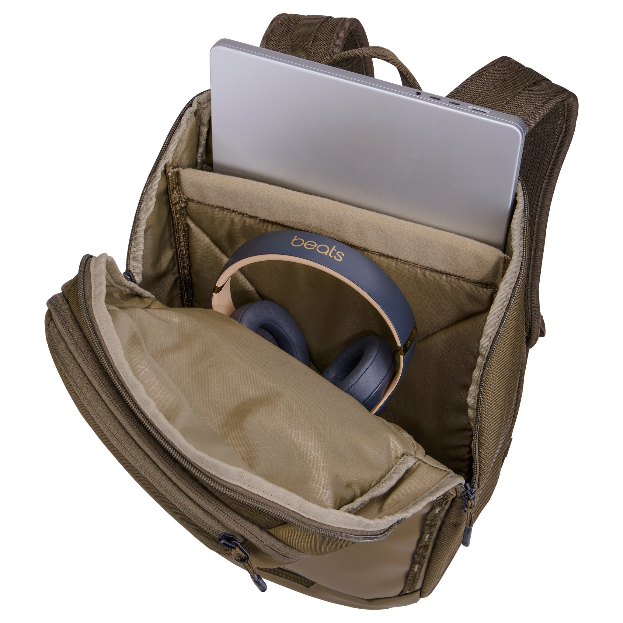 Thule Chasm 26L Laptop Backpack - Waterproof Travel Backpack for Men & Women - Perfect for Commuting, Business Trips & Outdoor Adventures