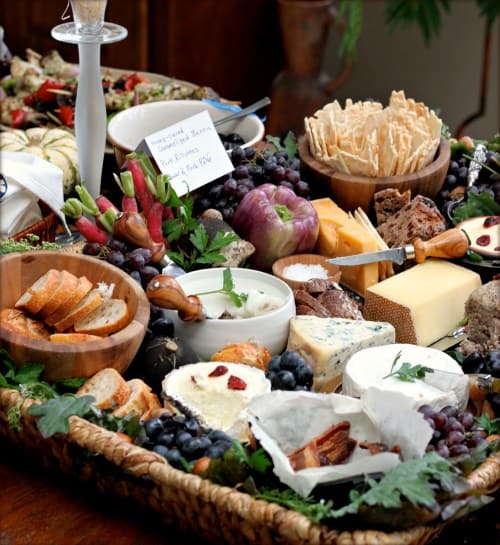 Premium Wooden Cheese Board Set - 3 Sizes (Small, Medium, Large) for Charcuterie, Cheese Platters & Entertaining | Perfect for Dinner Parties, Wine Tasting & Gift Giving