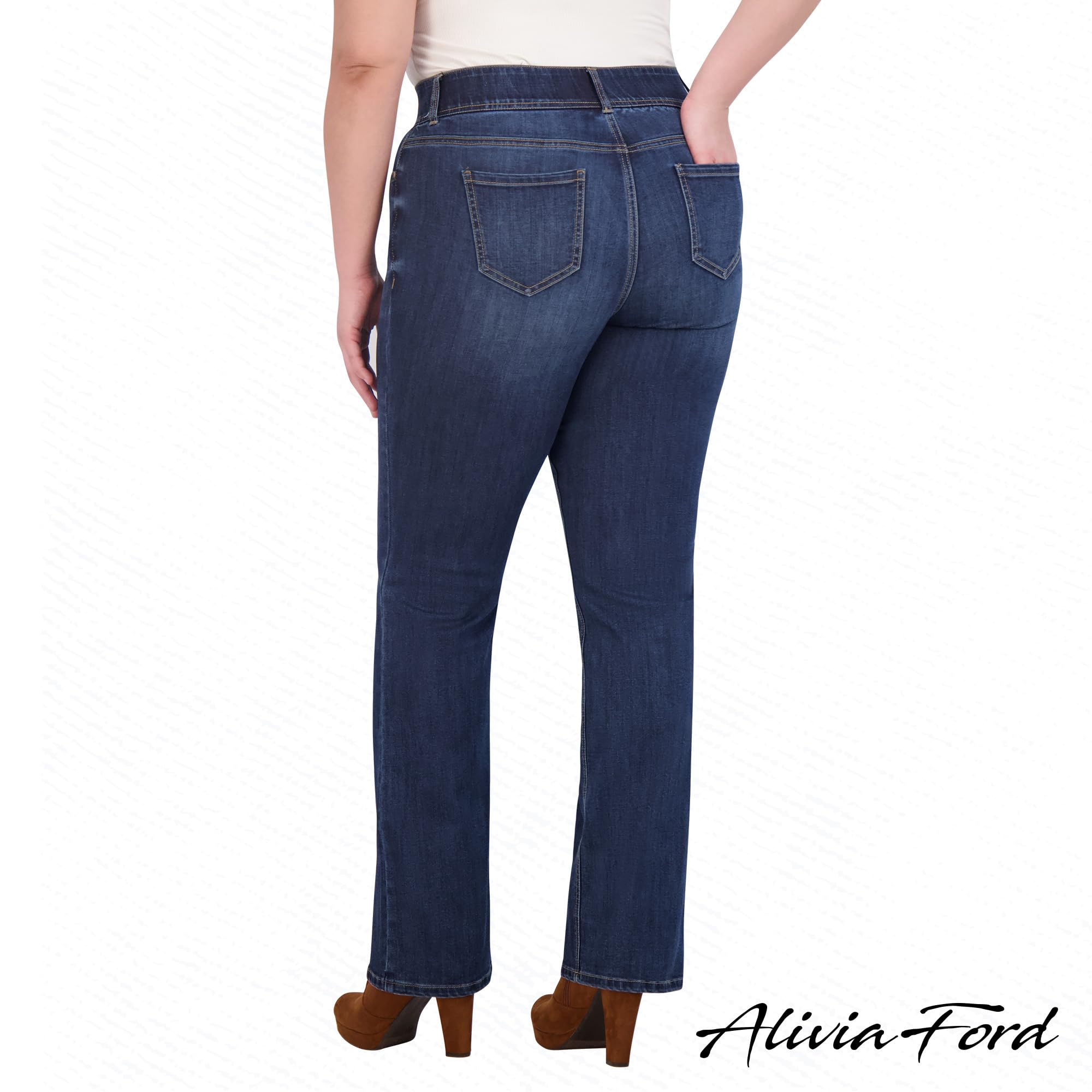 **Plus Size Women's High Rise Stretch Bootcut Jeans - 32