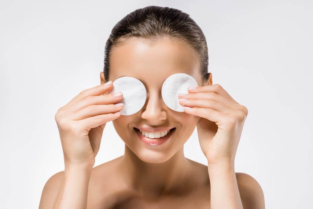 Organic Aloe Vera Cotton Rounds for Face & Eyes - 80 Count, Gentle Makeup Remover Pads, Pre-Makeup Cleansing, Soft & Reusable - Perfect for Skincare Routine, Travel & Daily Beauty Care
