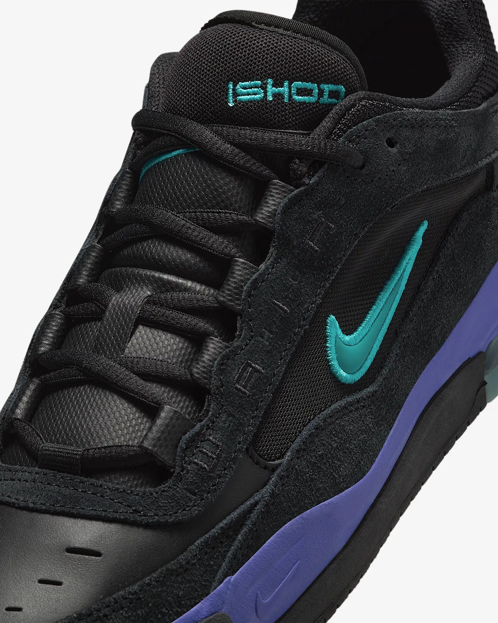 Nike SB Air Max Ishod Skateboarding Shoes - Black Grape Colorway | Men's High-Performance Sneakers for Skateboarding & Streetwear Fashion | Perfect for Skaters, Urban Style & Casual Wear