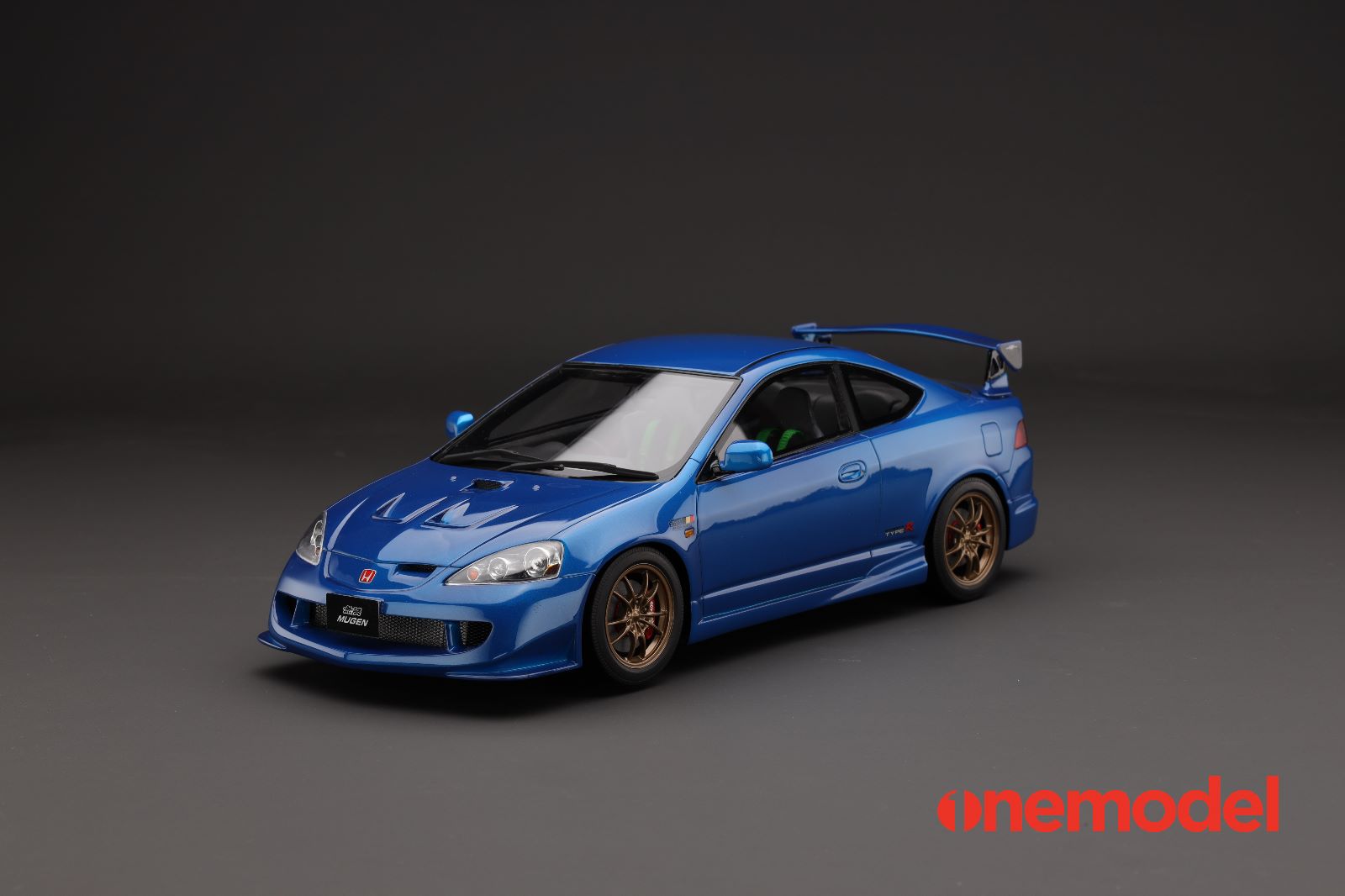 1:18 Honda Integra Type R (DC5) Mugen Edition Blue Diecast Model Car - Collectible Japanese Sports Car for Display & Racing Enthusiasts