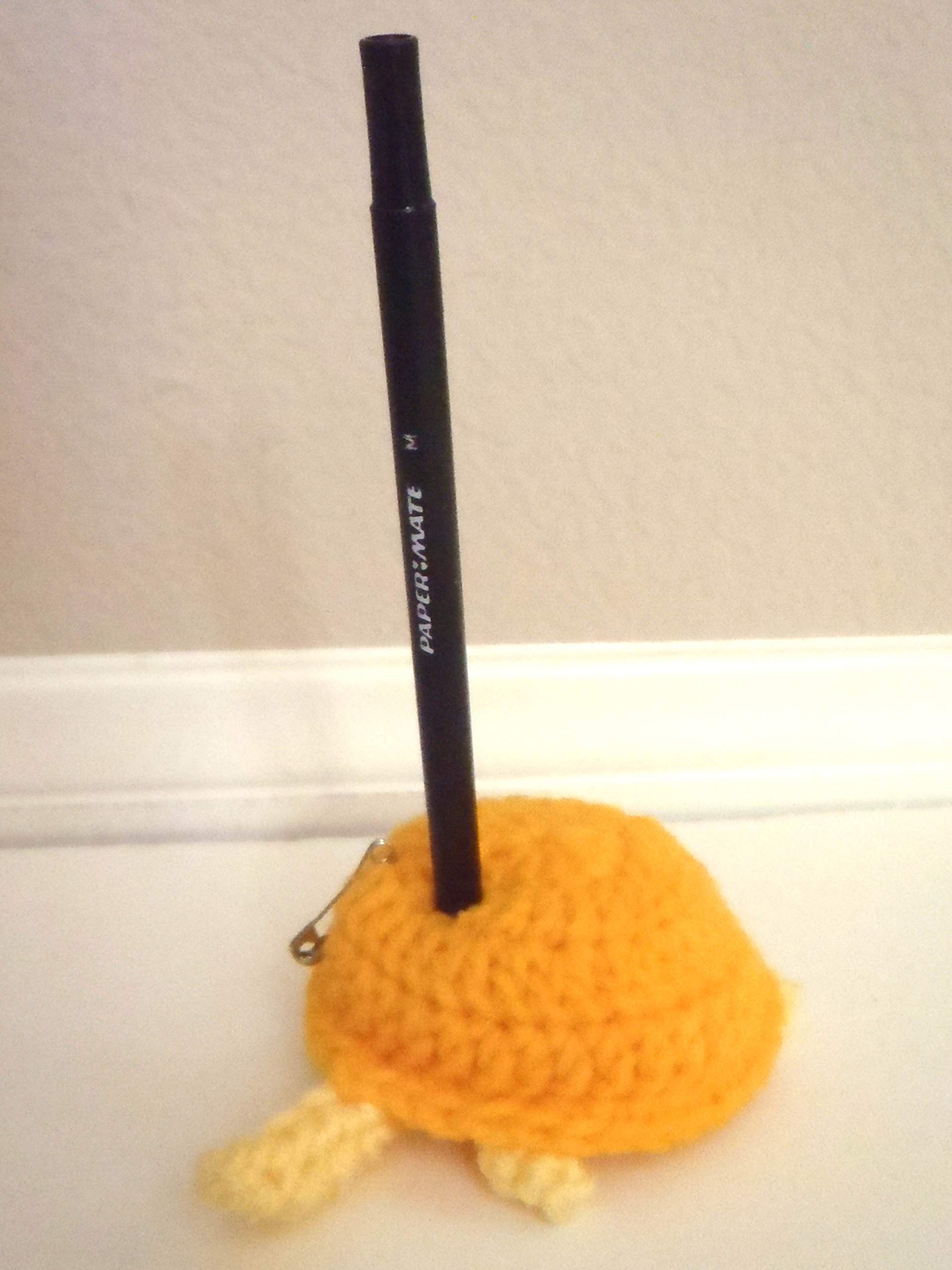Handmade Crochet Turtle Pin Cushion - Adorable Sewing Accessory for Needlework, Quilting & Crafting | Perfect Gift for Knitters & DIY Enthusiasts